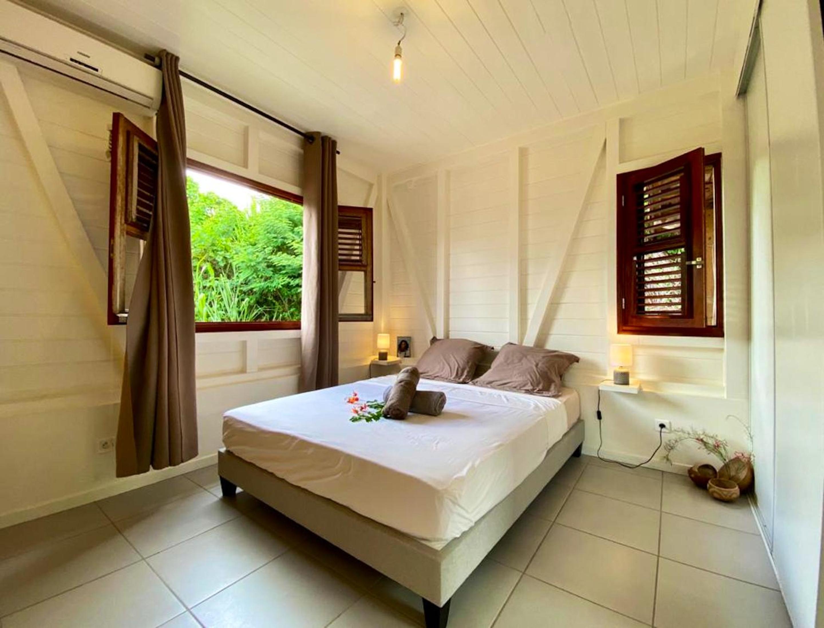 "Villa confortable proche de Case-Pilote avec piscine privée" view 2