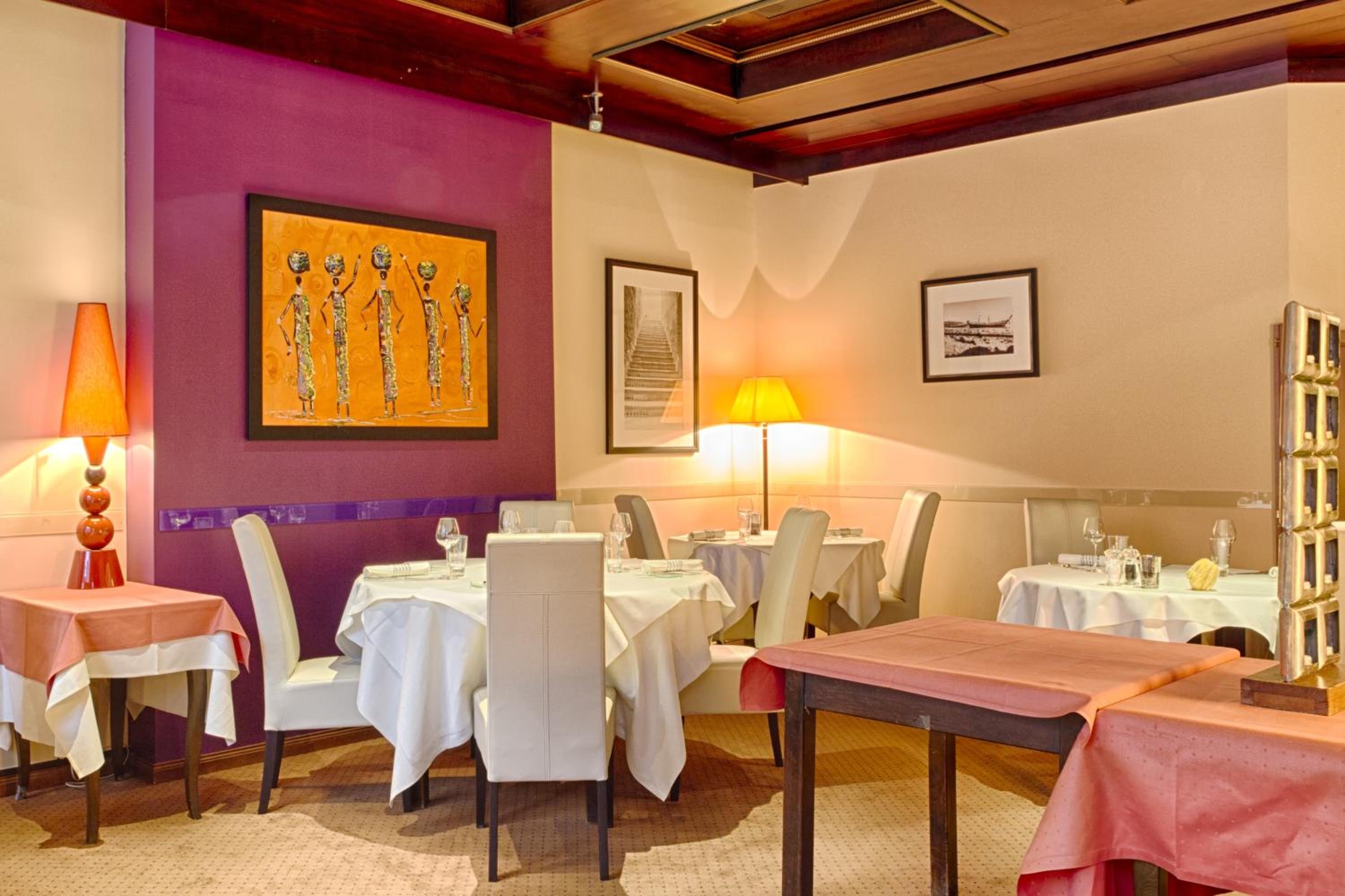 restaurant
