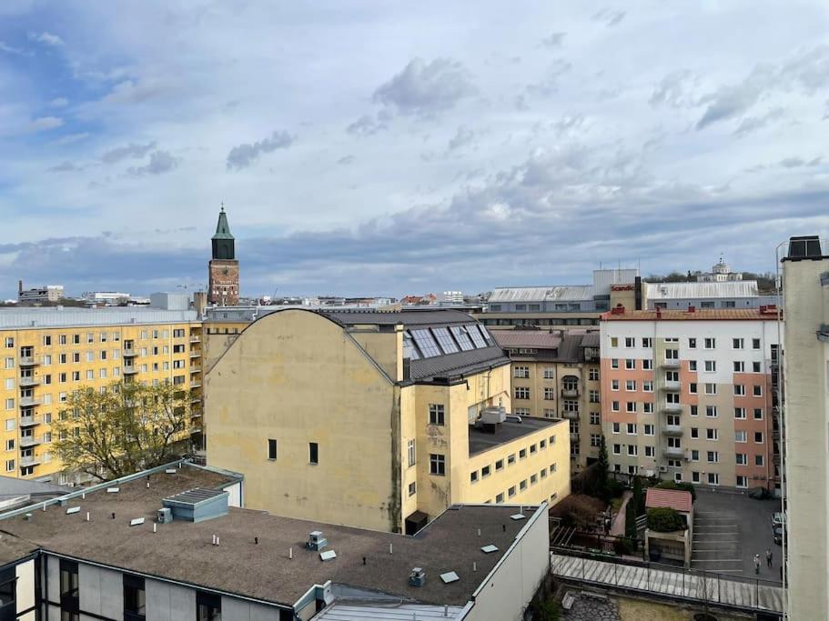 Cozy & modern central-apartment view 3