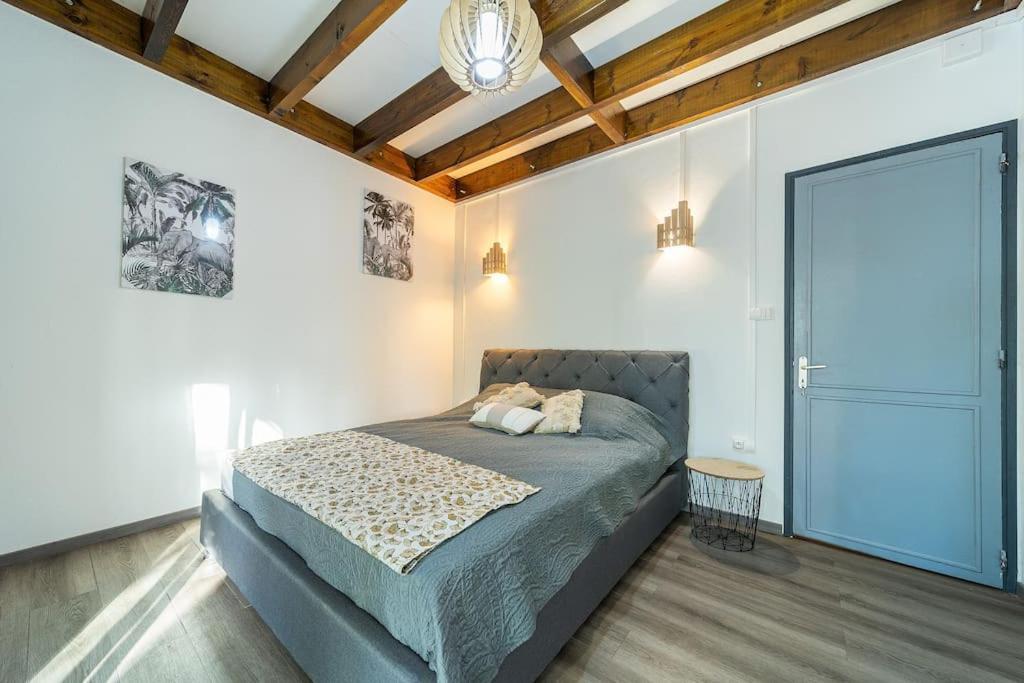 Villa Lyah
