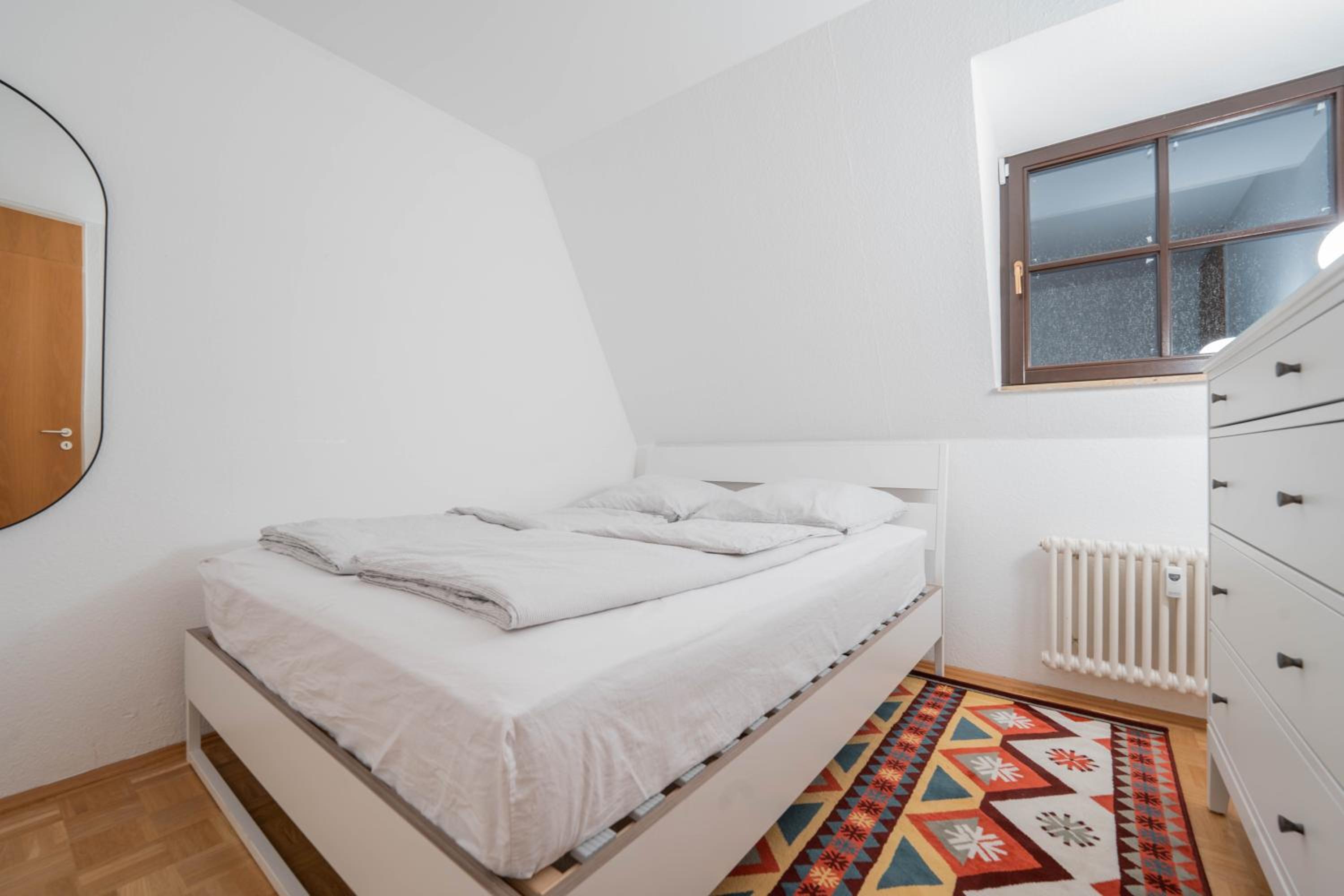 Loft mit Balkon im Historischen Altbau am Marktplatz - 75qm, DisneyPlus, 300mbs Internet
