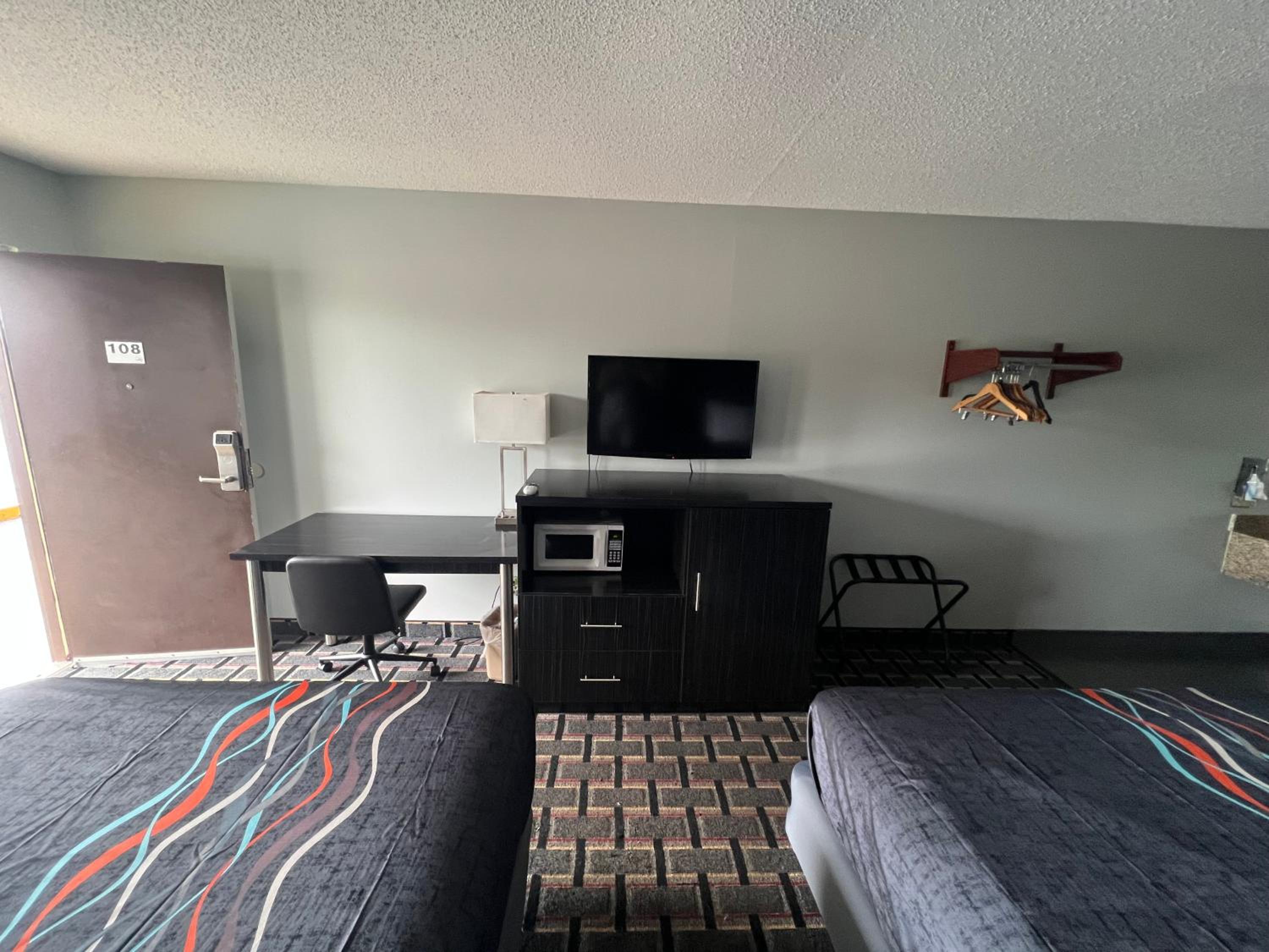 Photo 18