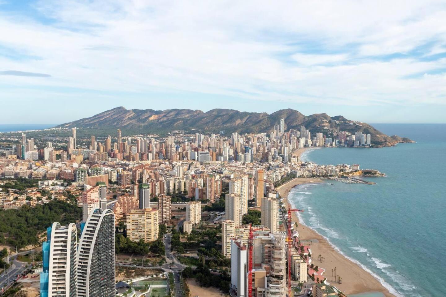 Beautiful 2-Beds Apartment Poniente beach Benidorm