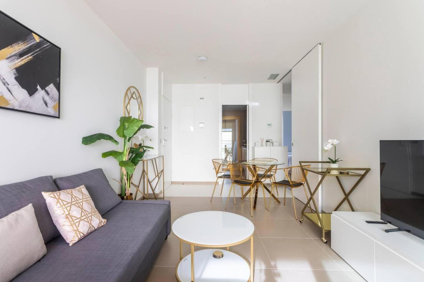 Beautiful 2-Beds Apartment Poniente beach Benidorm