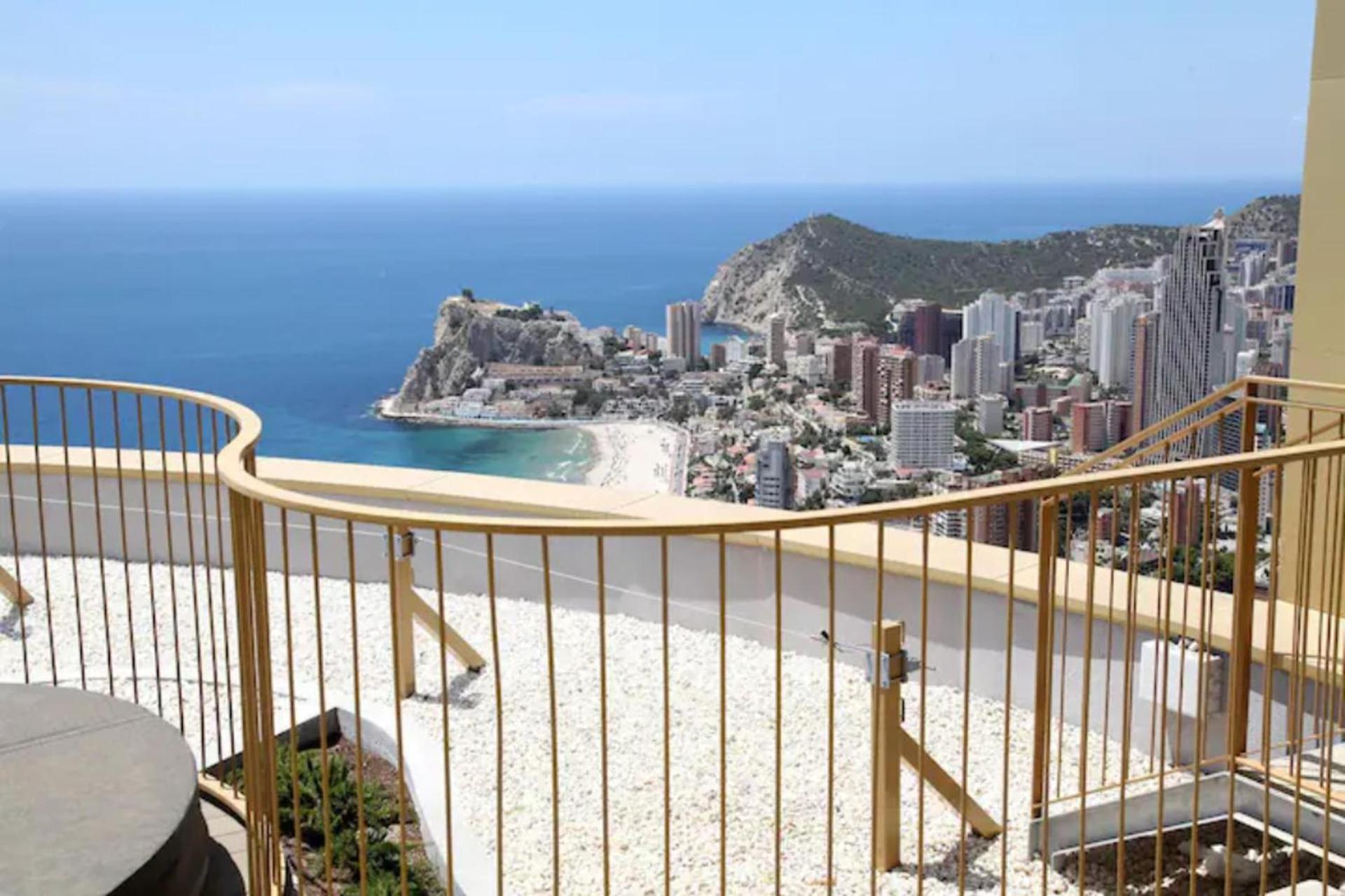 Beautiful 2-Beds Apartment Poniente beach Benidorm