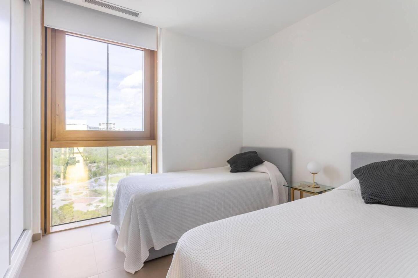 Beautiful 2-Beds Apartment Poniente beach Benidorm