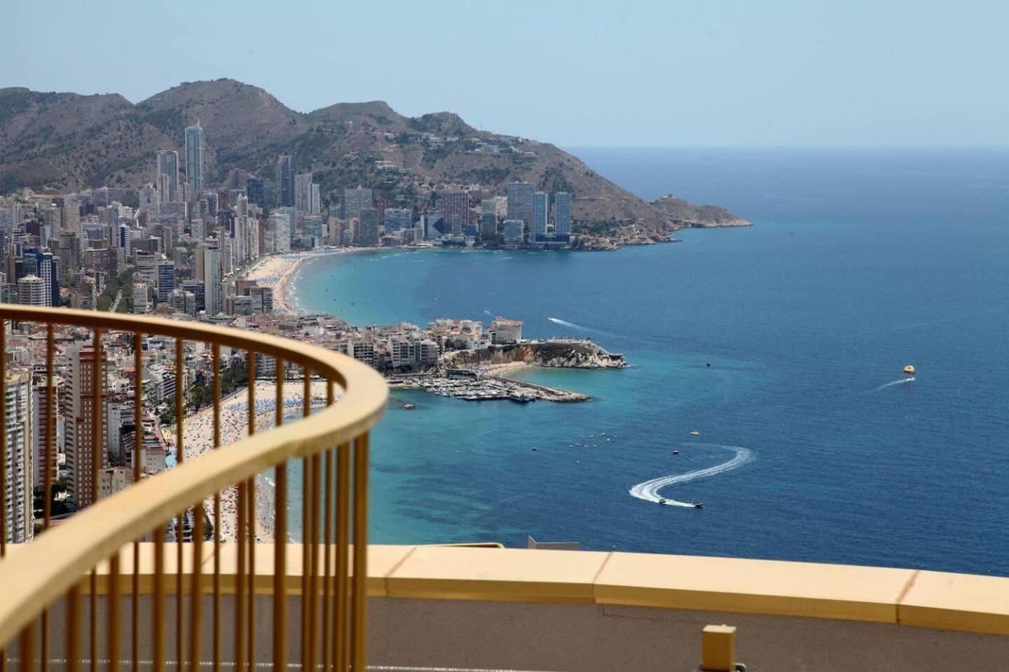 Beautiful 2-Beds Apartment Poniente beach Benidorm