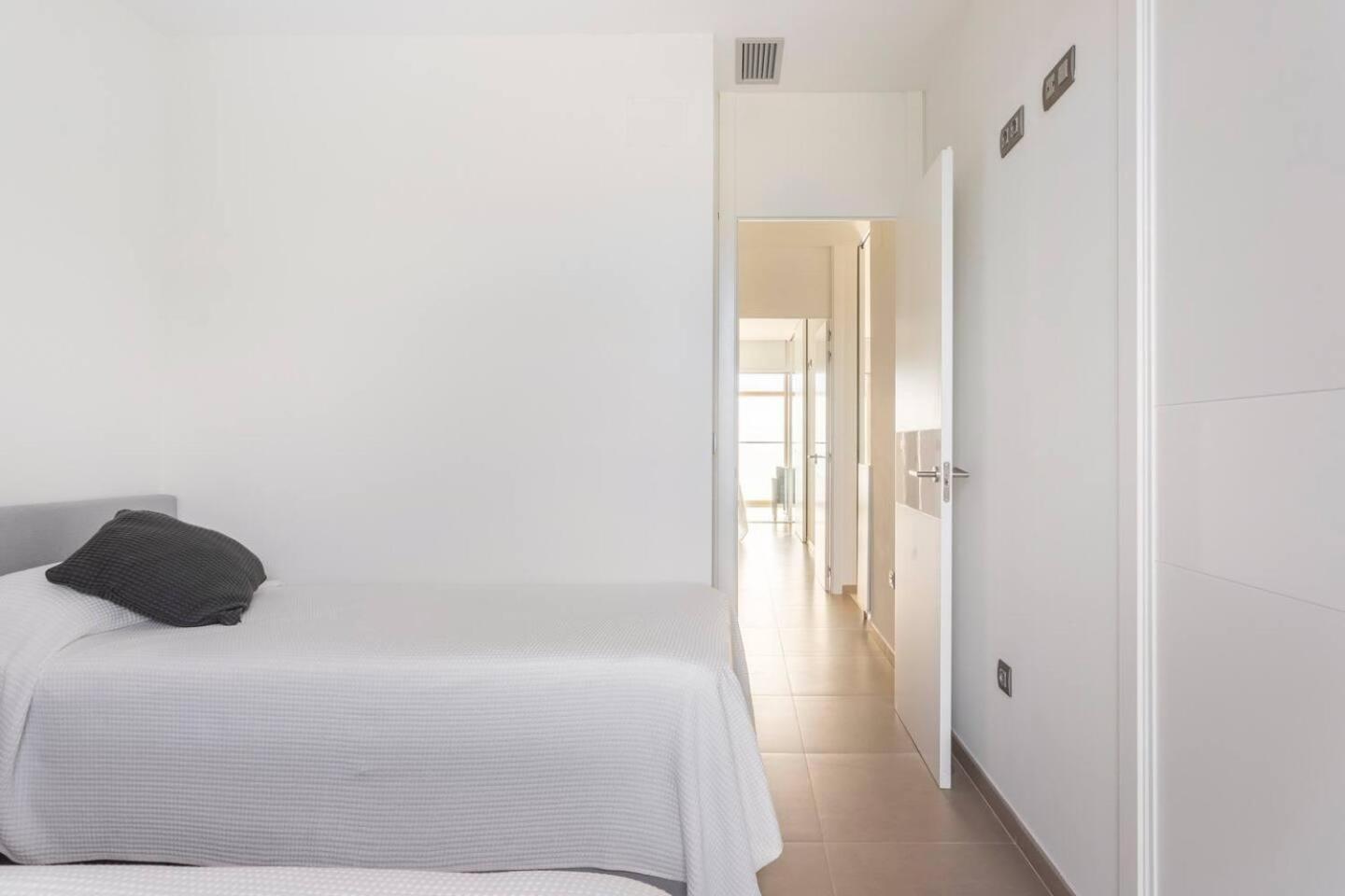 Beautiful 2-Beds Apartment Poniente beach Benidorm