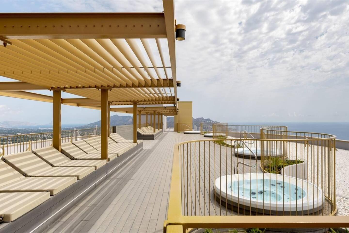 Beautiful 2-Beds Apartment Poniente beach Benidorm