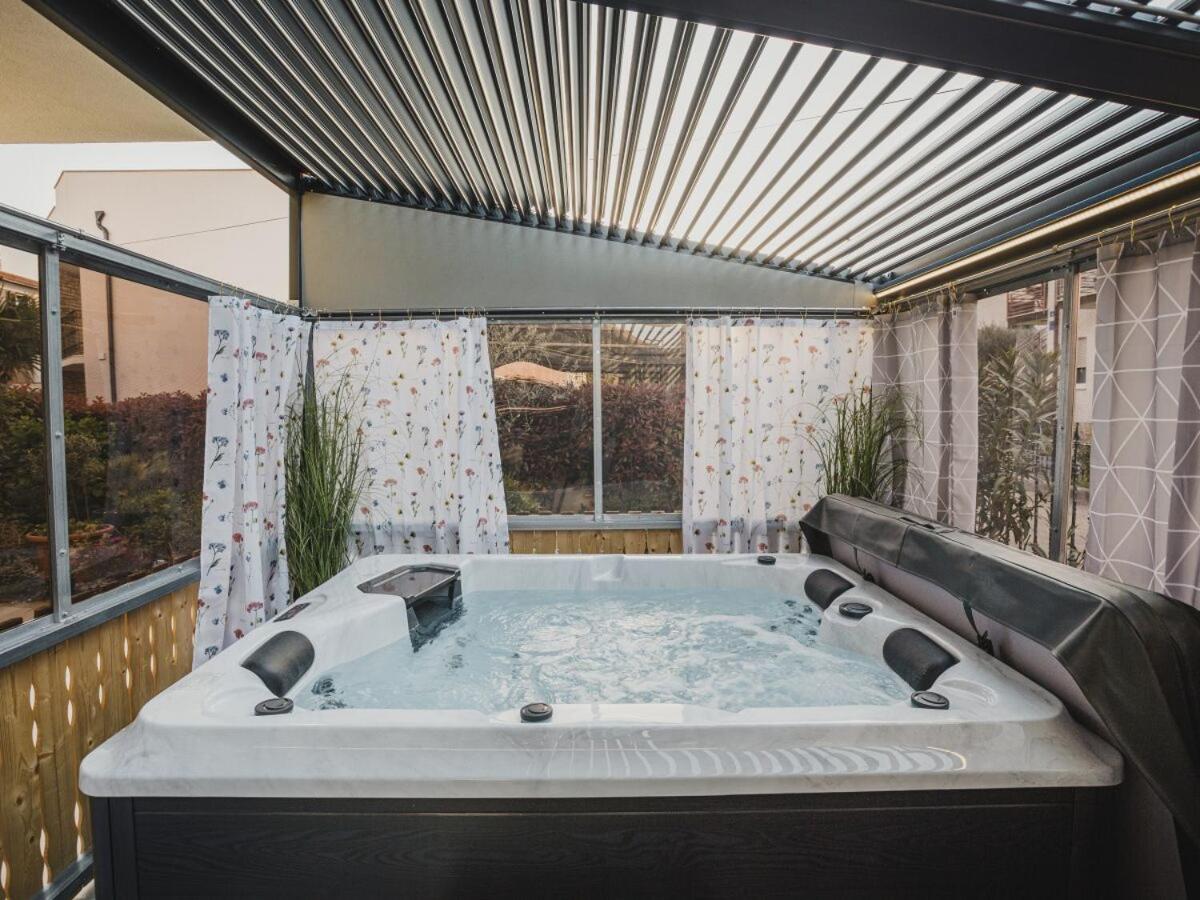 Apartments Mavel