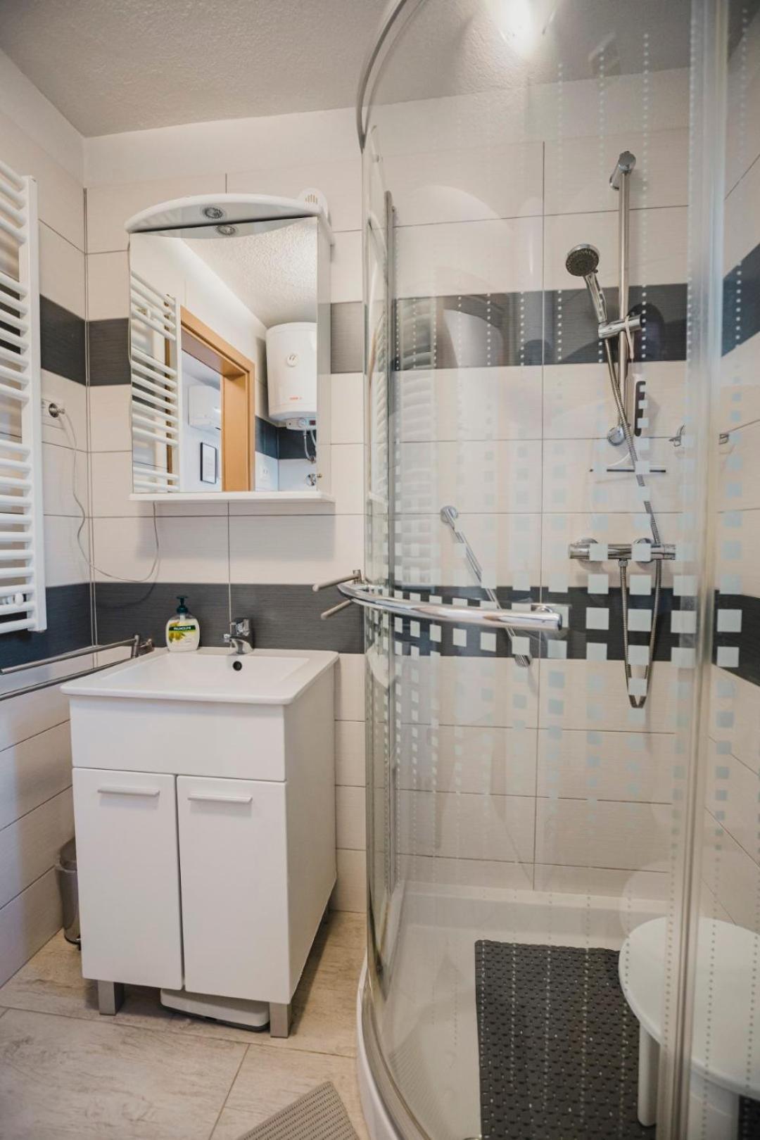 Apartments Mavel