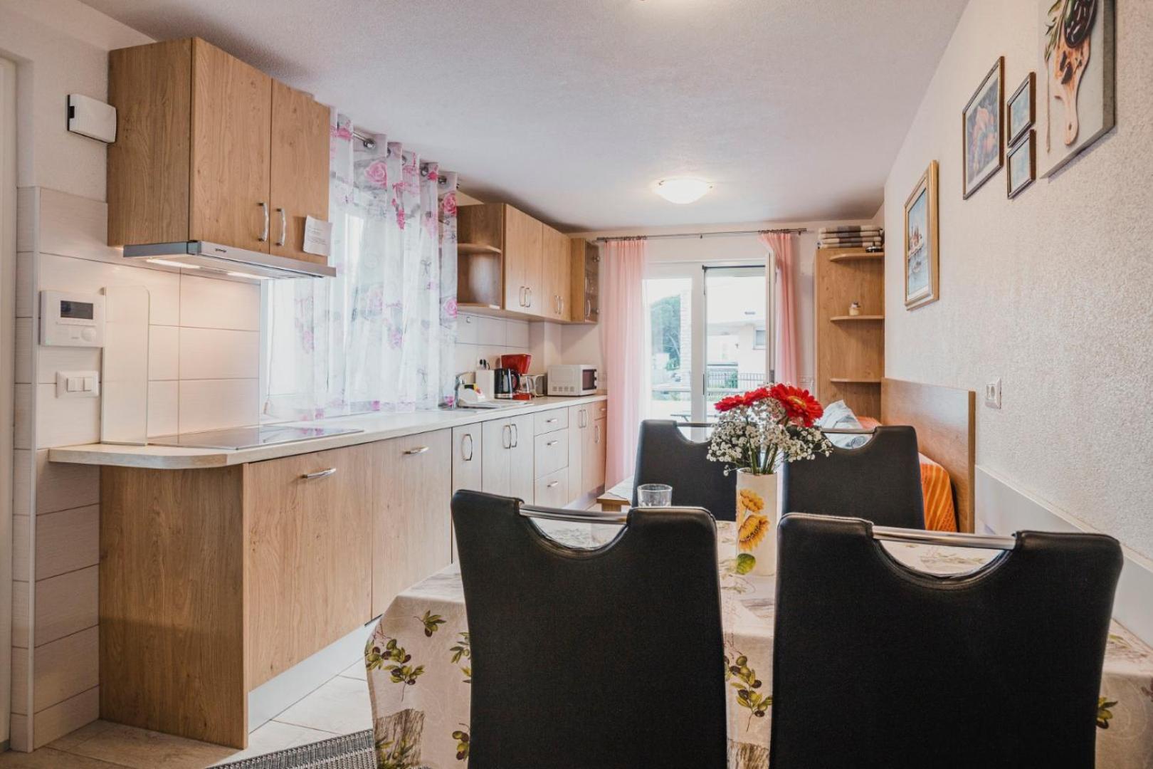 Apartments Mavel