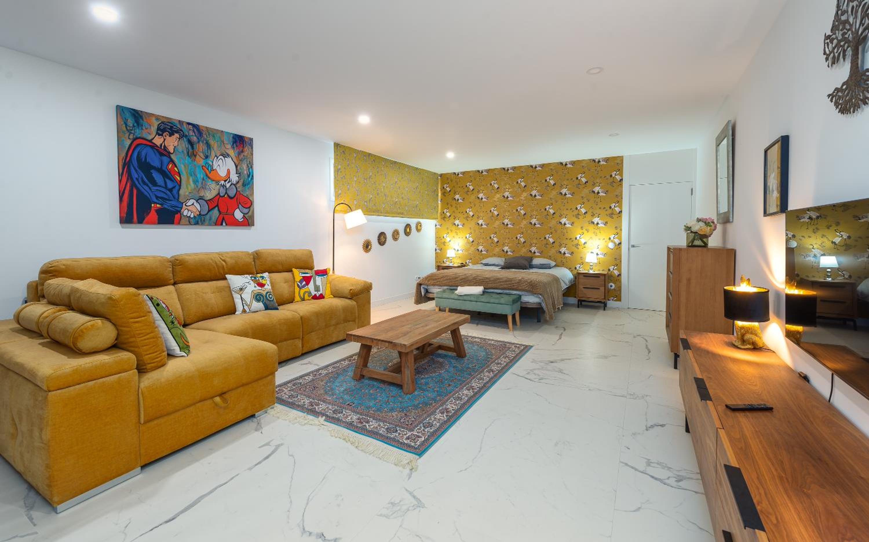 luxurious villa MOGA overlooking the sea and Gibraltar