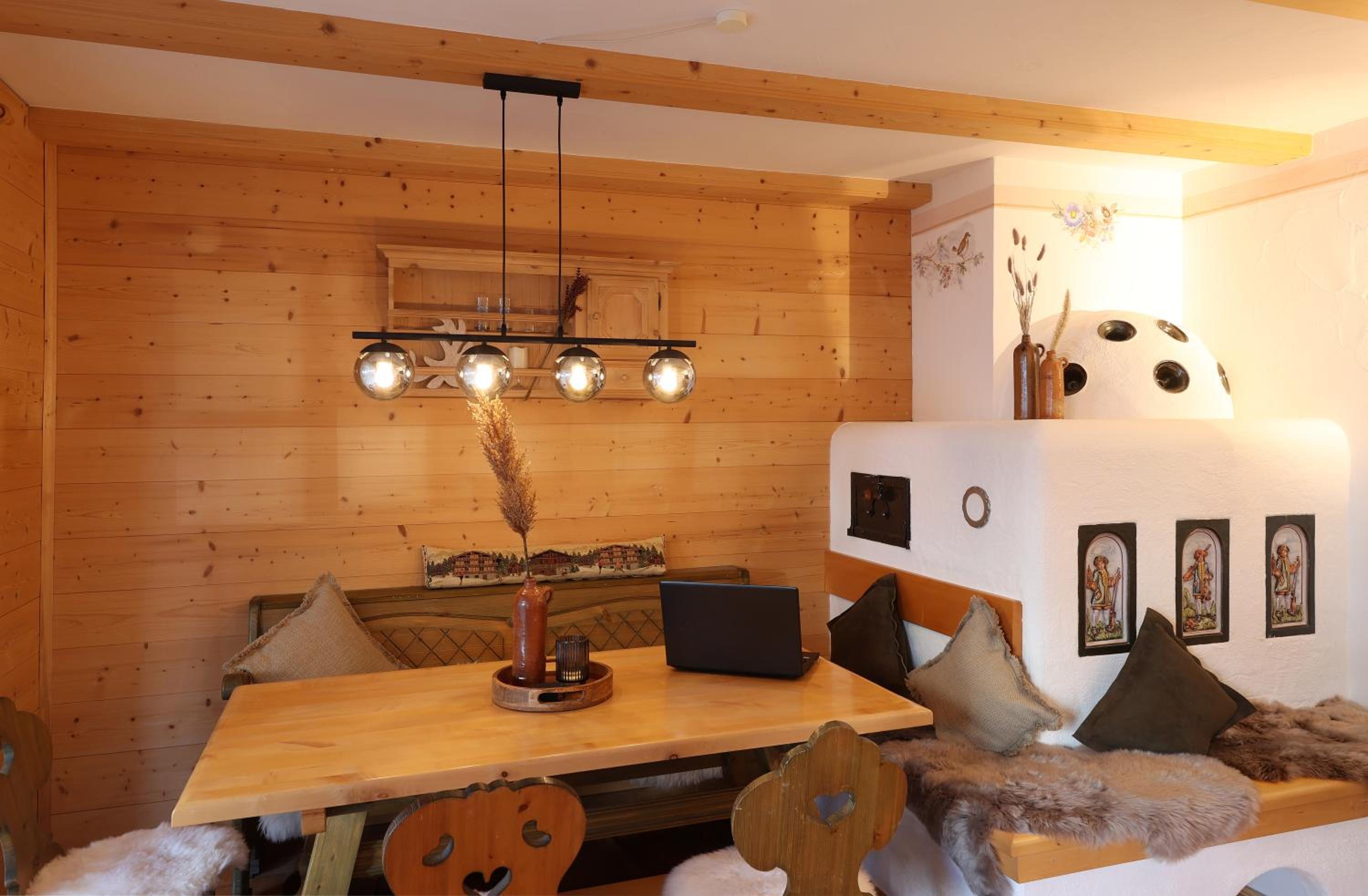 Ruhige Chalet-Style Suite am Kurpark neben der Therme
