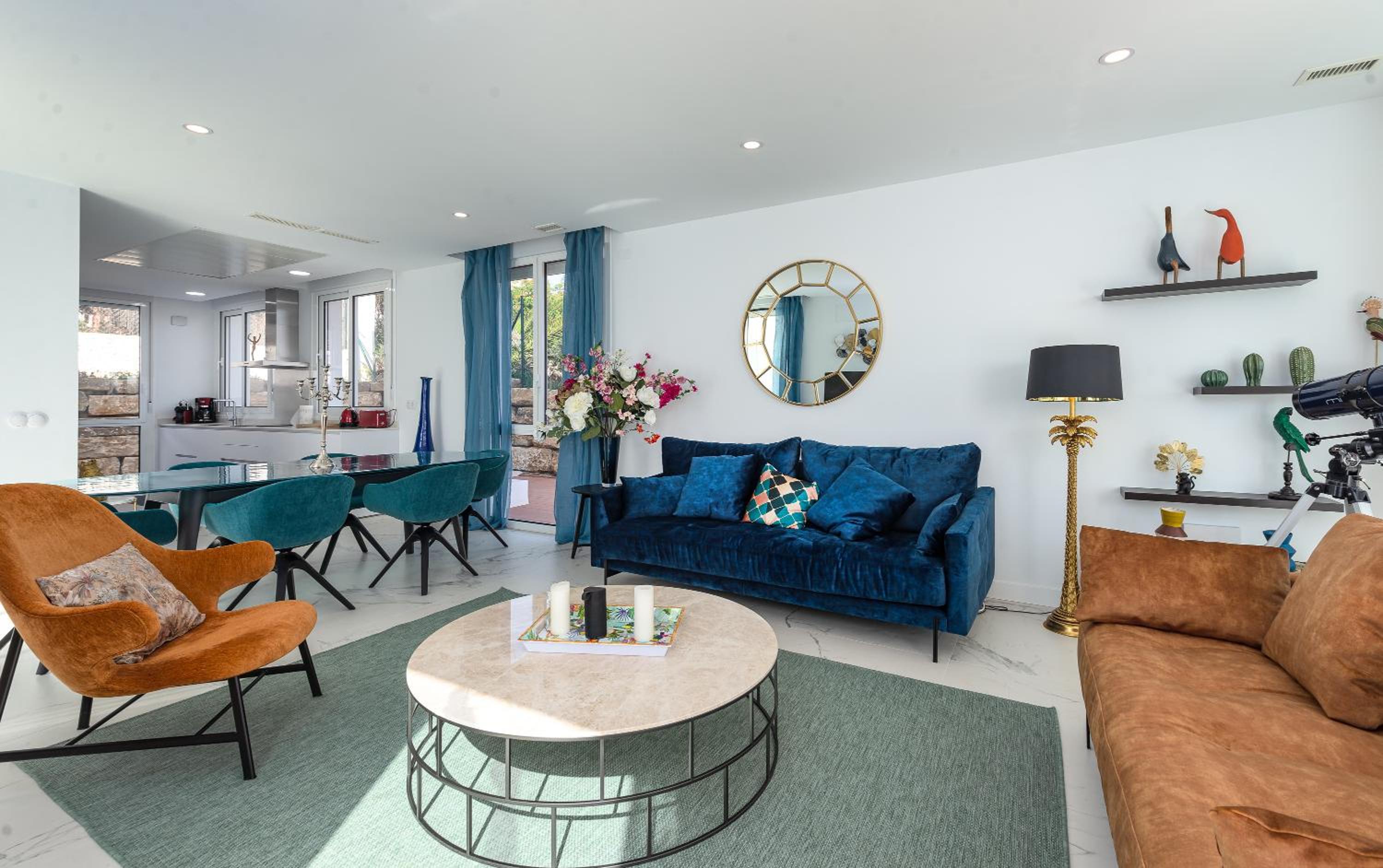 luxurious villa MOGA overlooking the sea and Gibraltar
