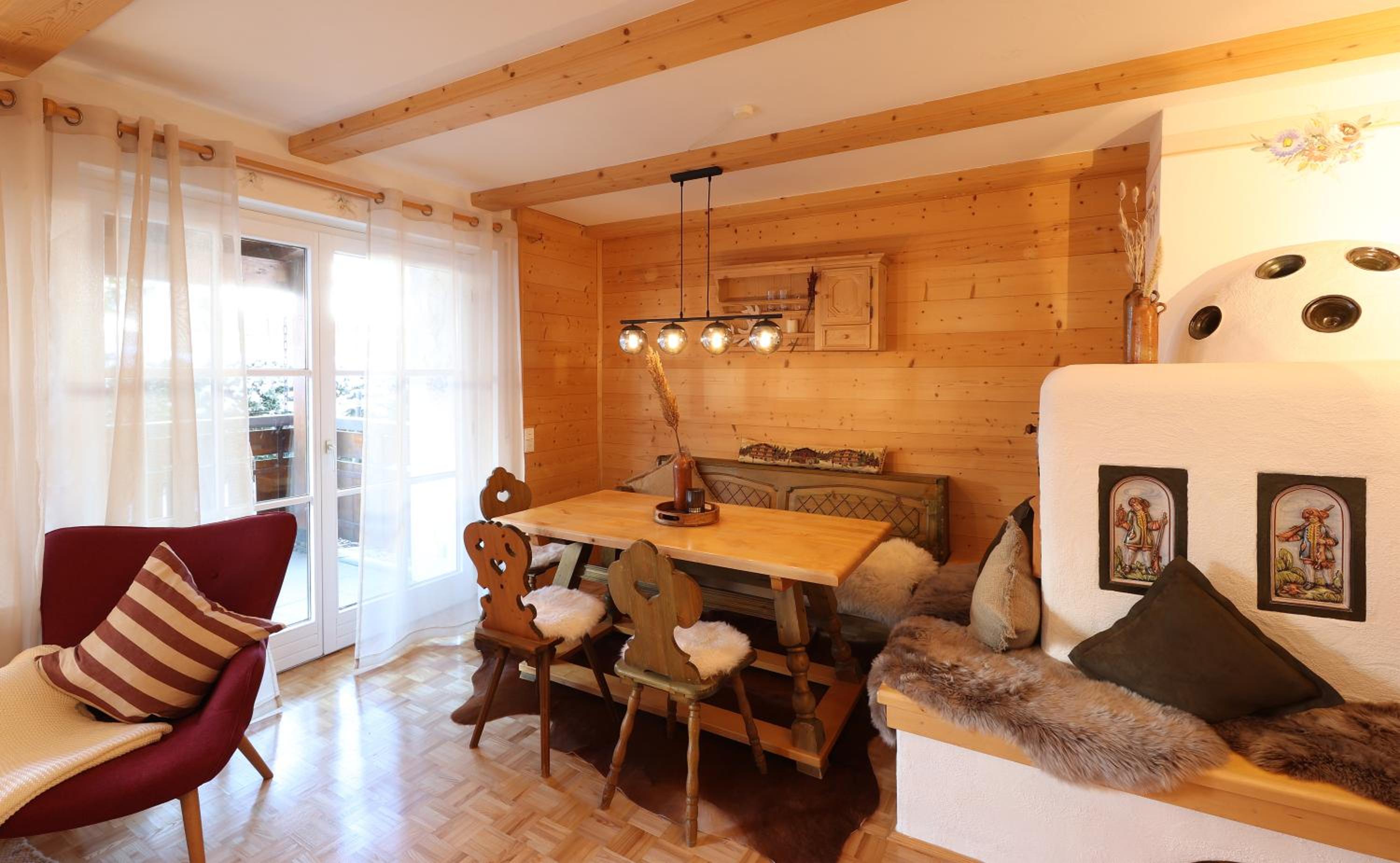 Ruhige Chalet-Style Suite am Kurpark neben der Therme