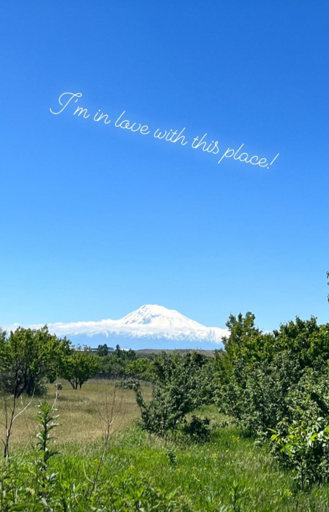 Near Yerevan Serlinhouse