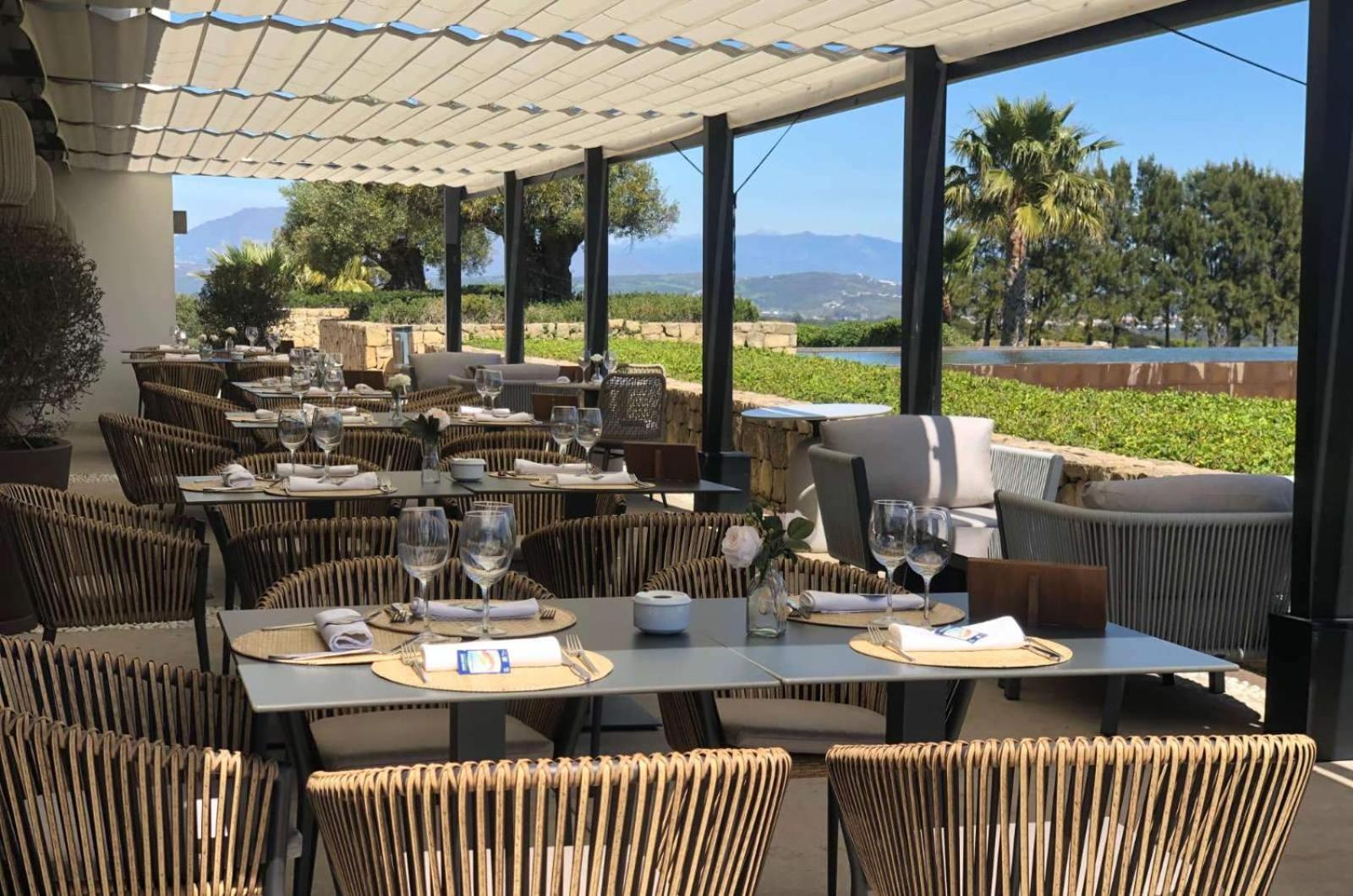 luxurious villa MOGA overlooking the sea and Gibraltar