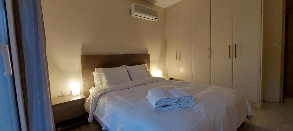 Krystal Apartment