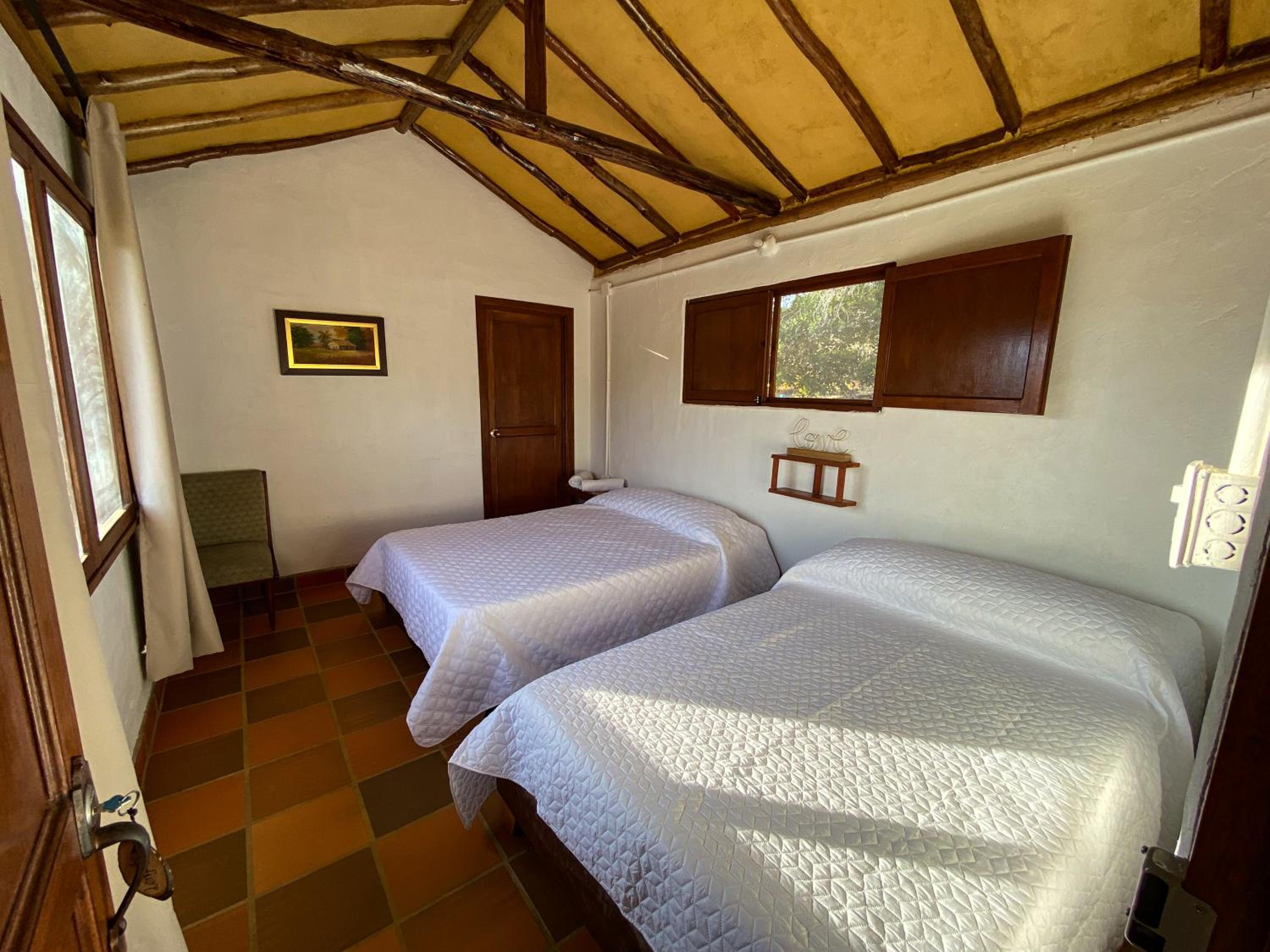 Campo Karst, Hospedaje y Campamento de montaña