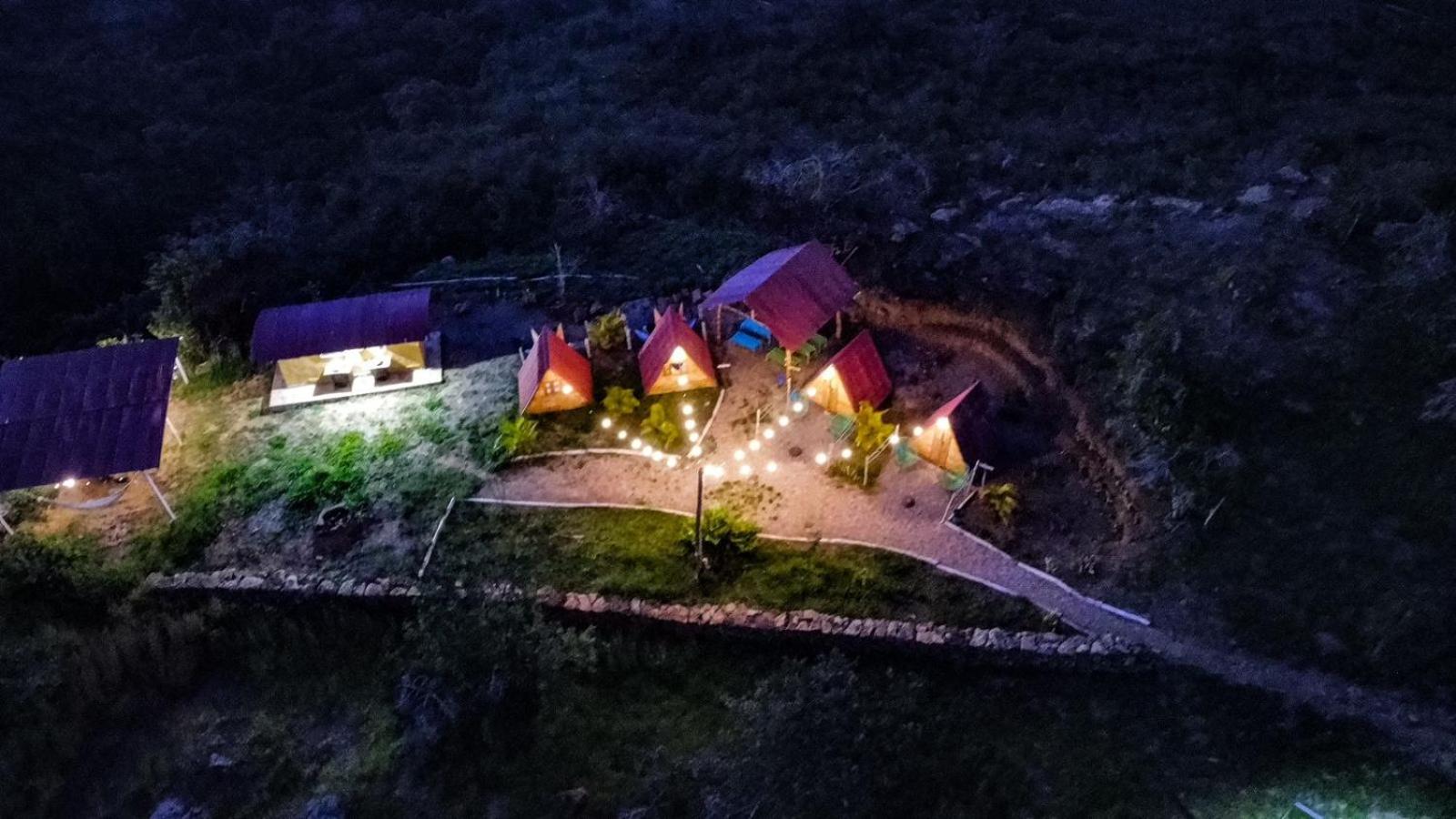 Campo Karst, Hospedaje y Campamento de montaña