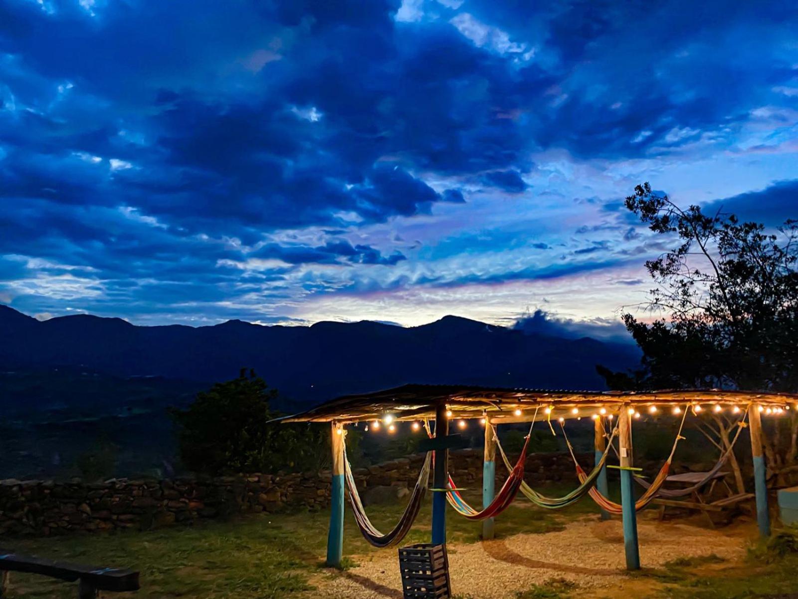 Campo Karst, Hospedaje y Campamento de montaña