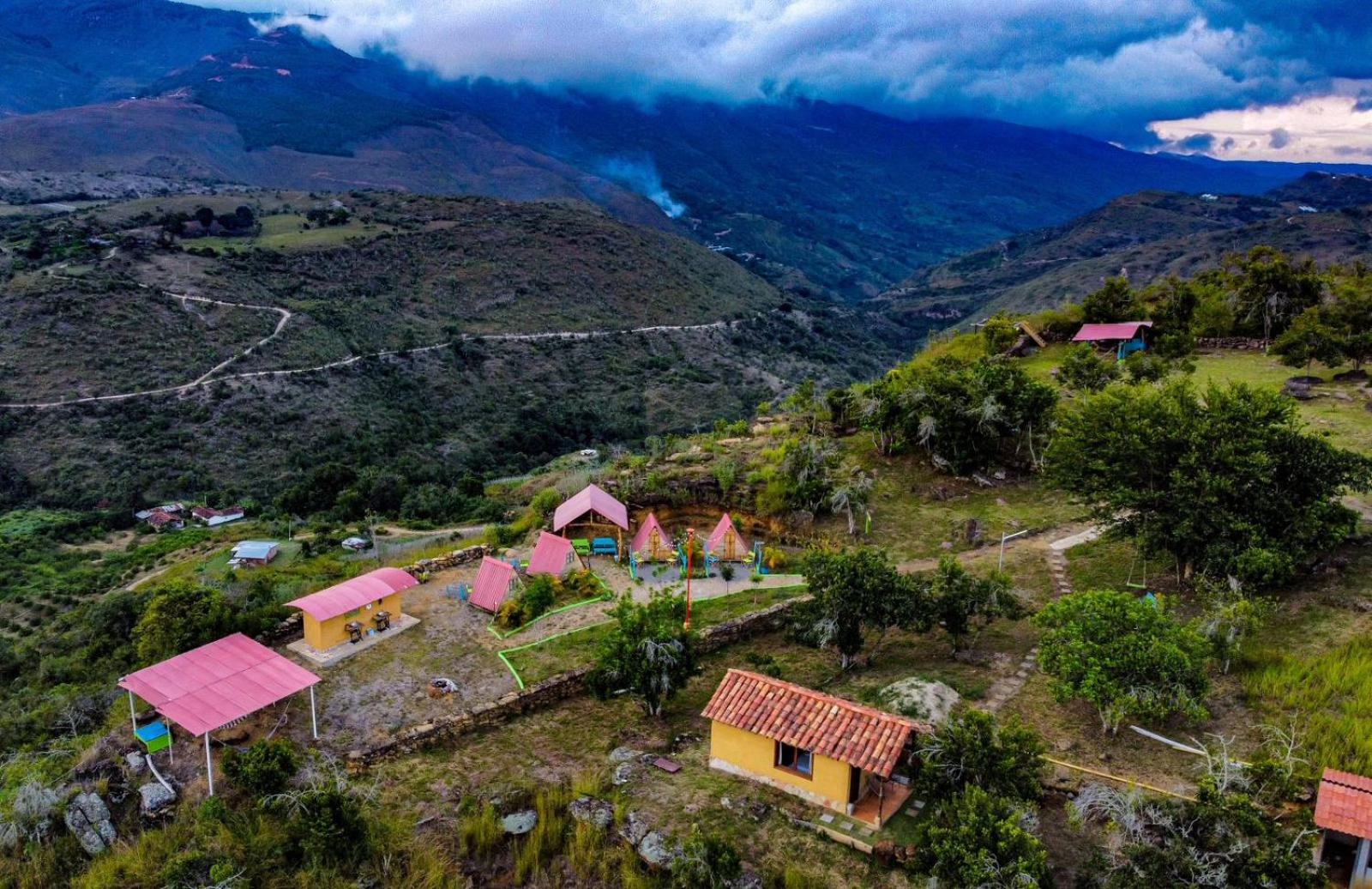 Campo Karst, Hospedaje y Campamento de montaña