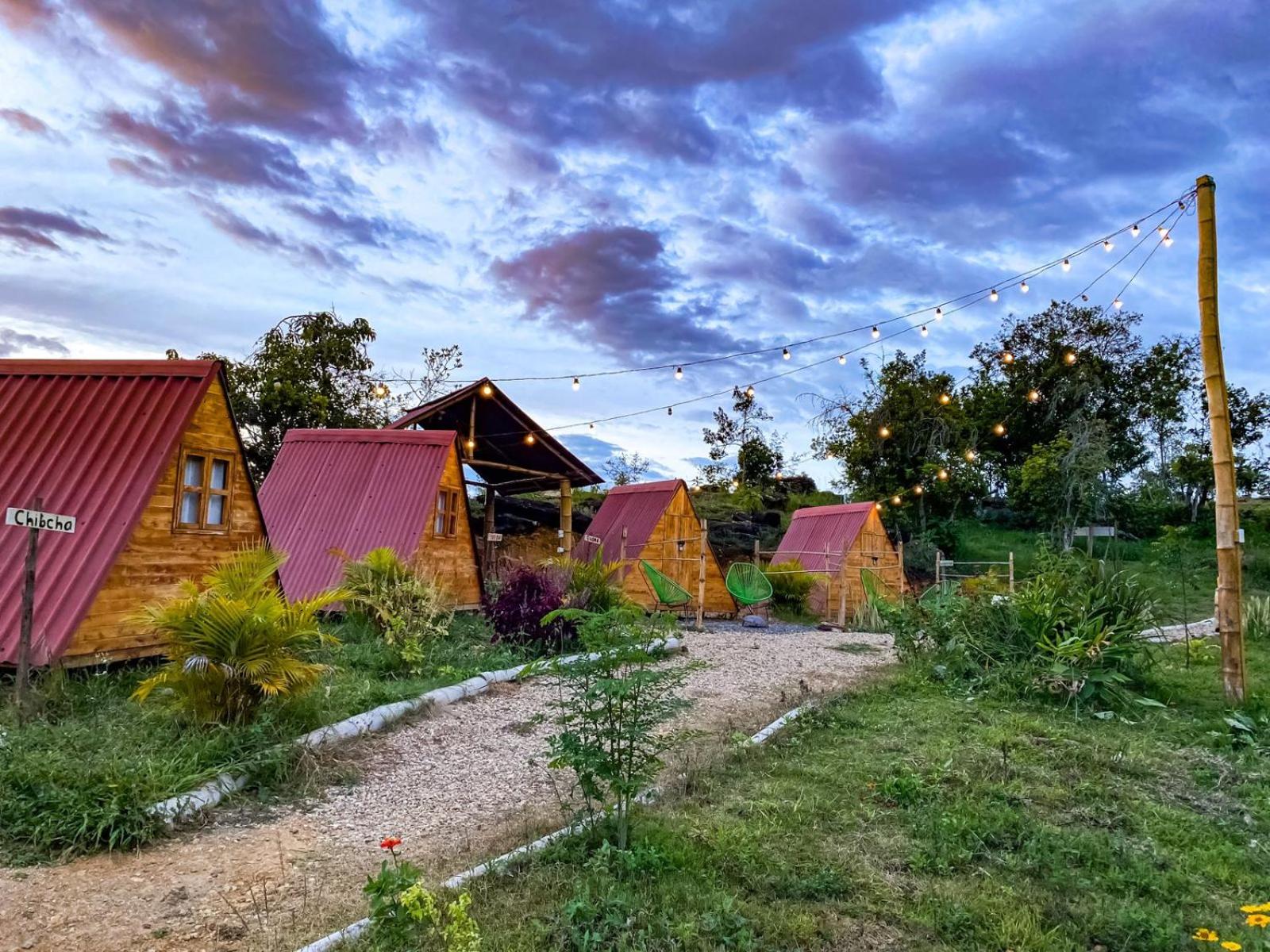 Campo Karst, Hospedaje y Campamento de montaña