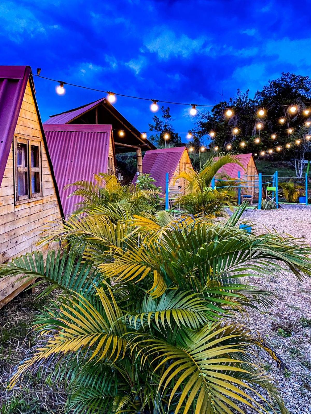 Campo Karst, Hospedaje y Campamento de montaña