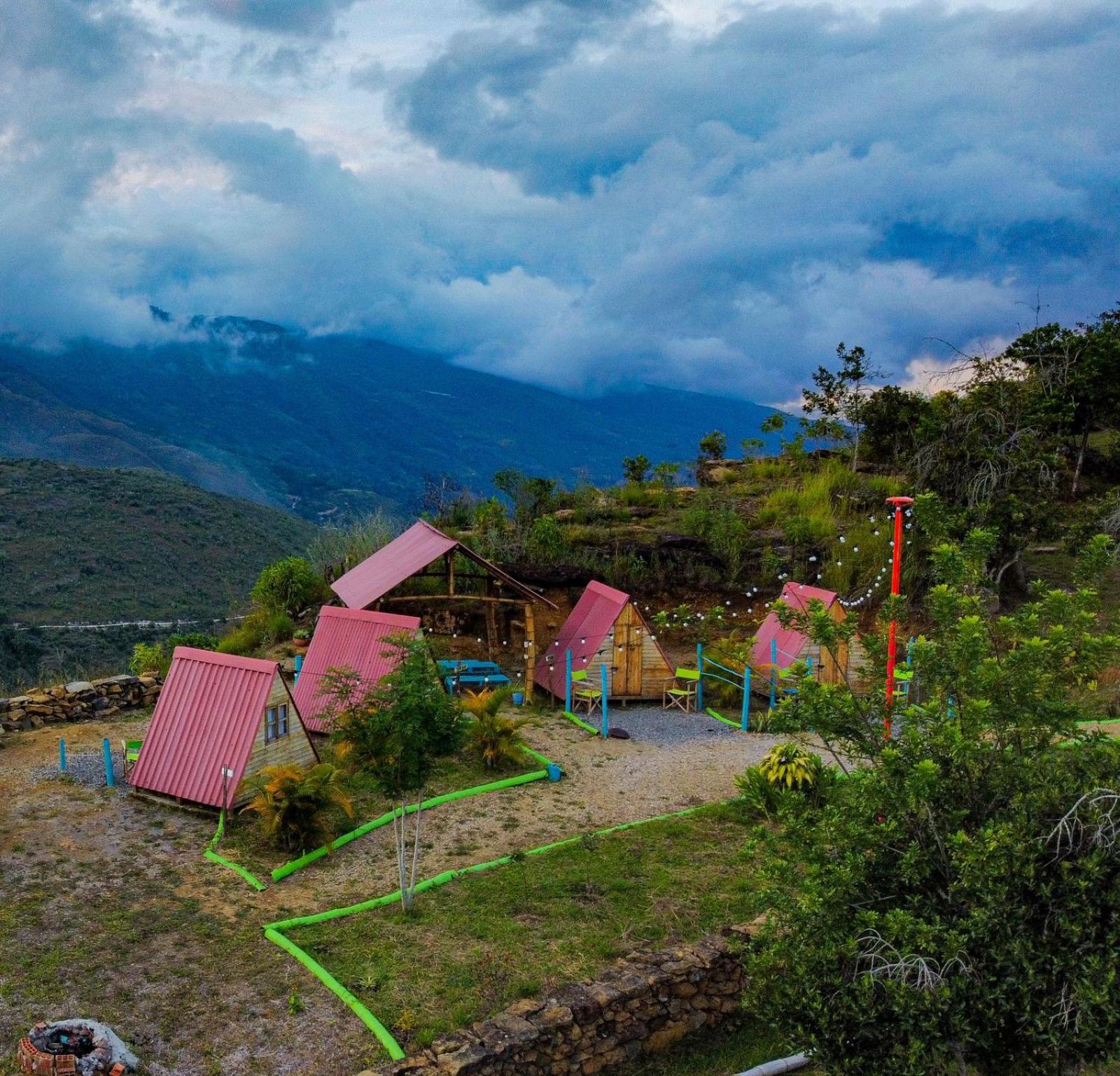Campo Karst, Hospedaje y Campamento de montaña