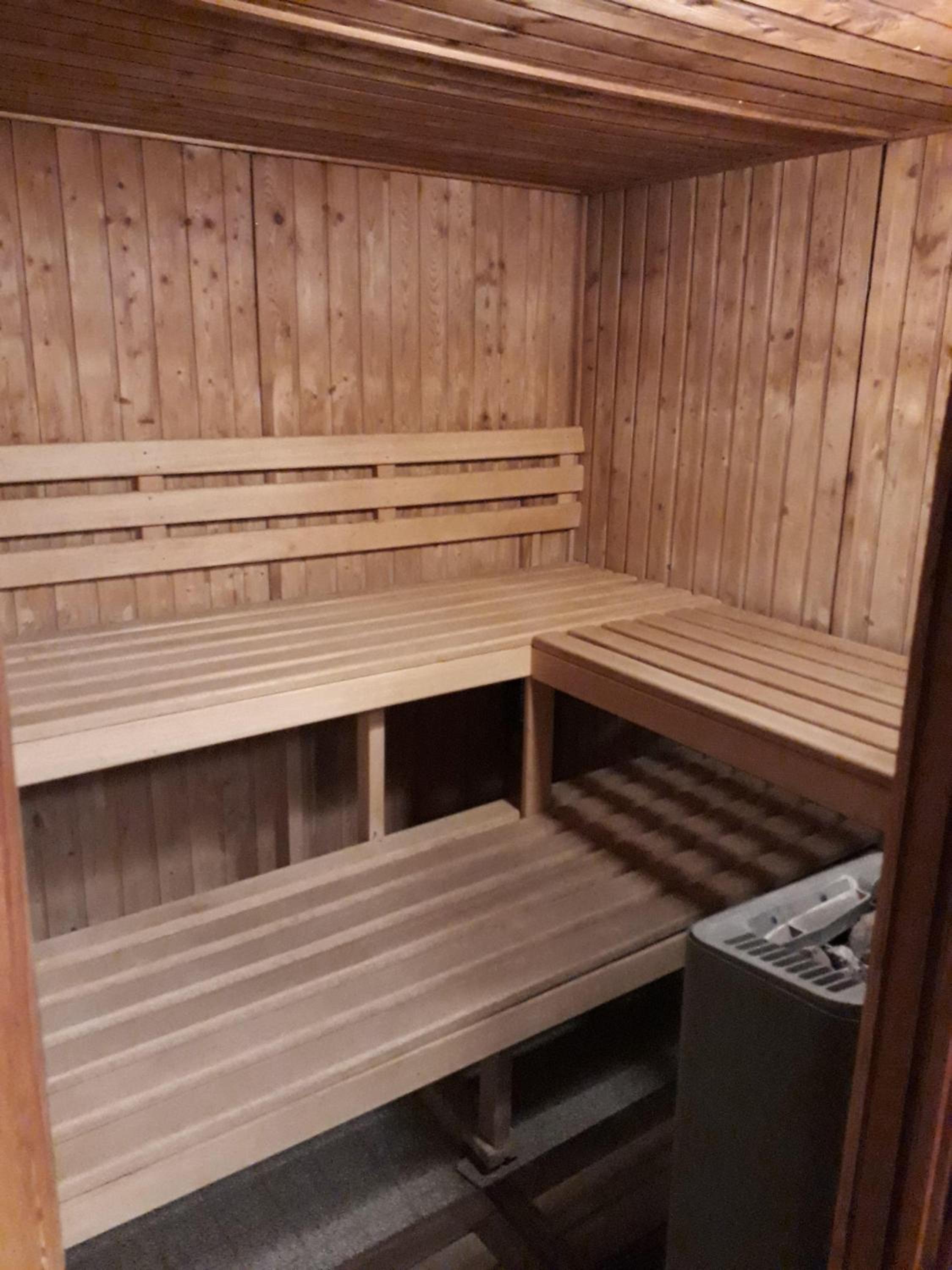 Fewo-Heikenberg-mit-Schwimmbad