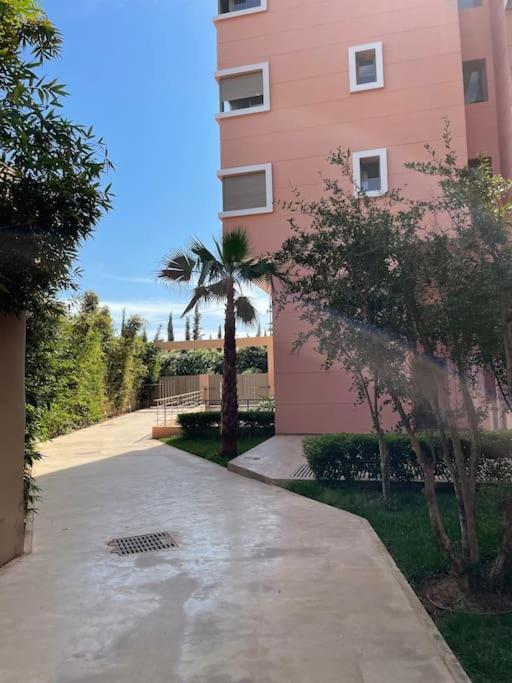 Duplex Cosy dans résidence avec piscine view 3