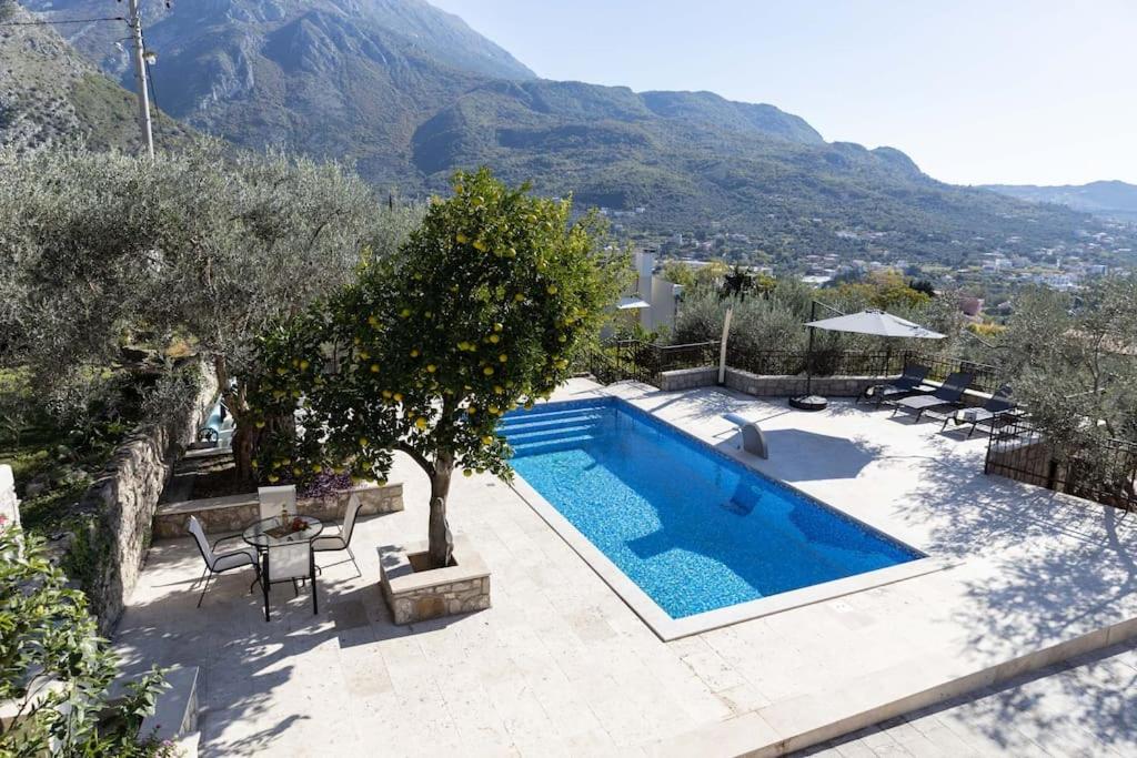 Villa Ella