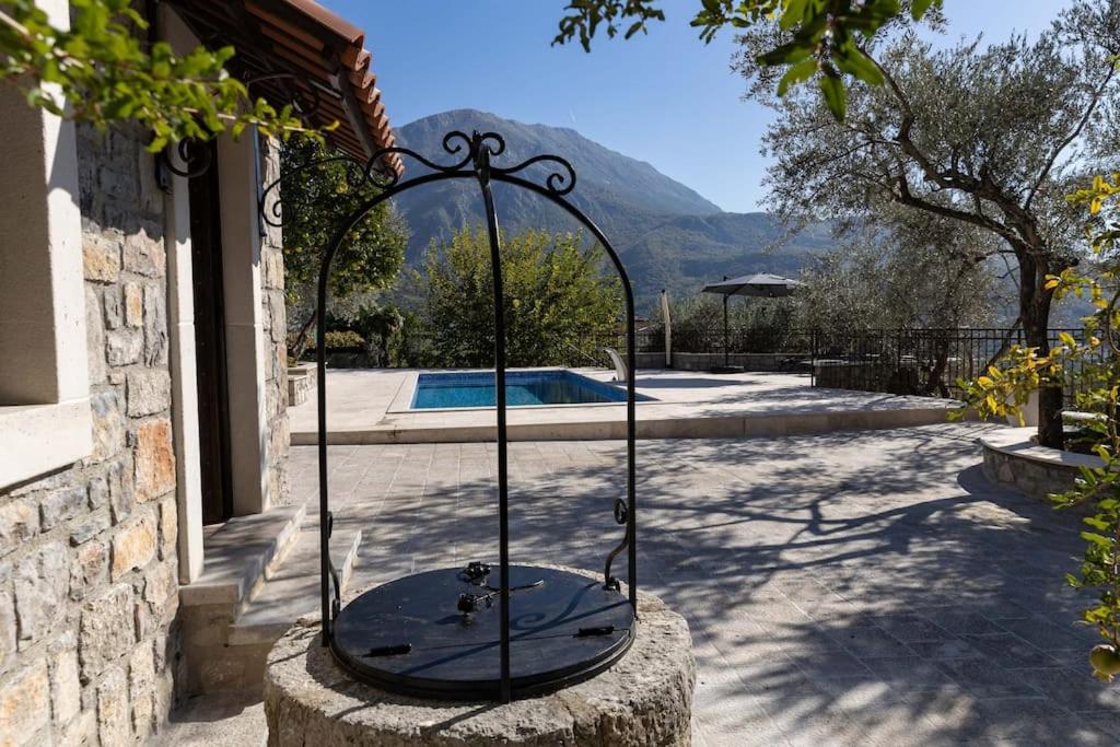 Villa Ella