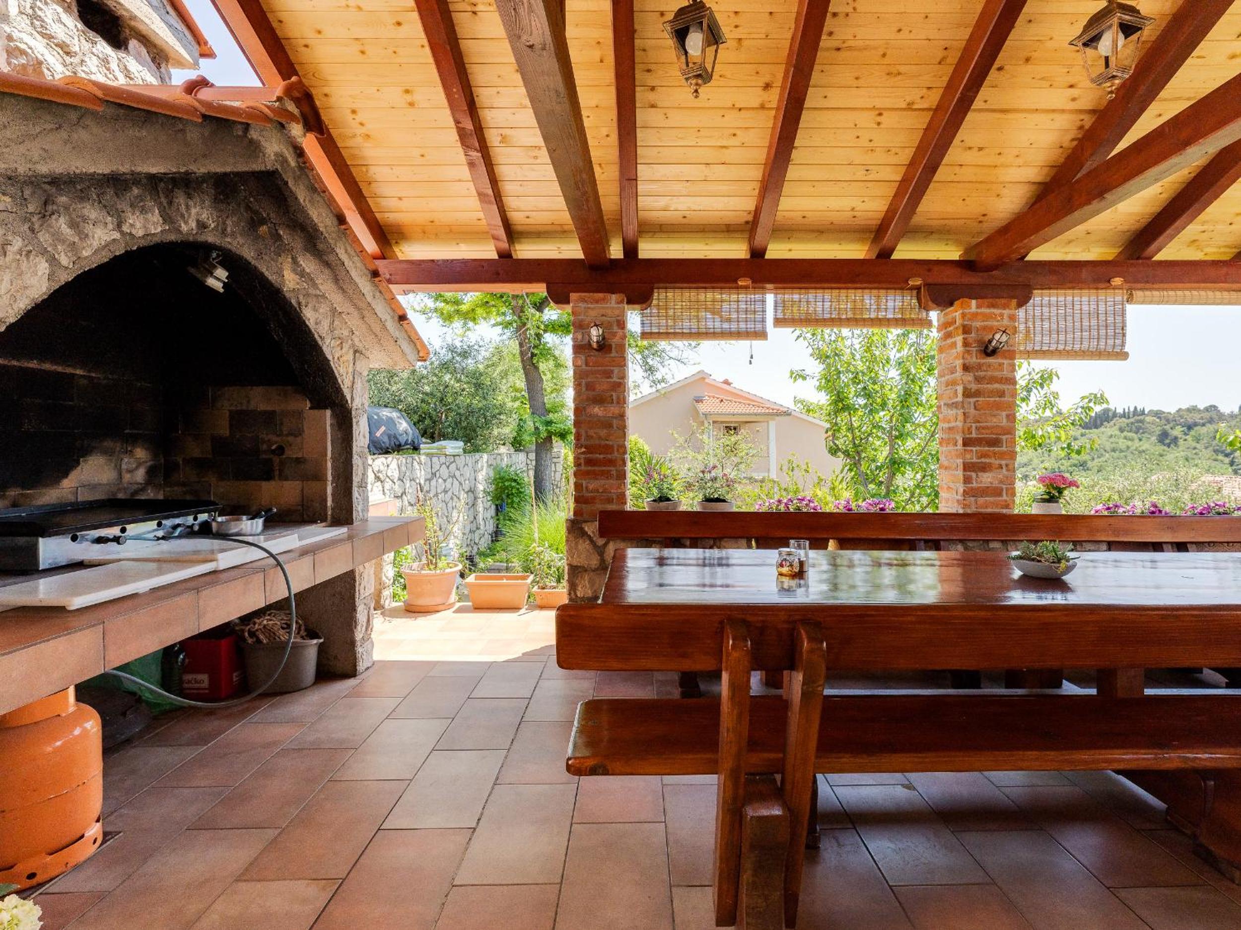 JURIĆ Apartments-Rab view 3