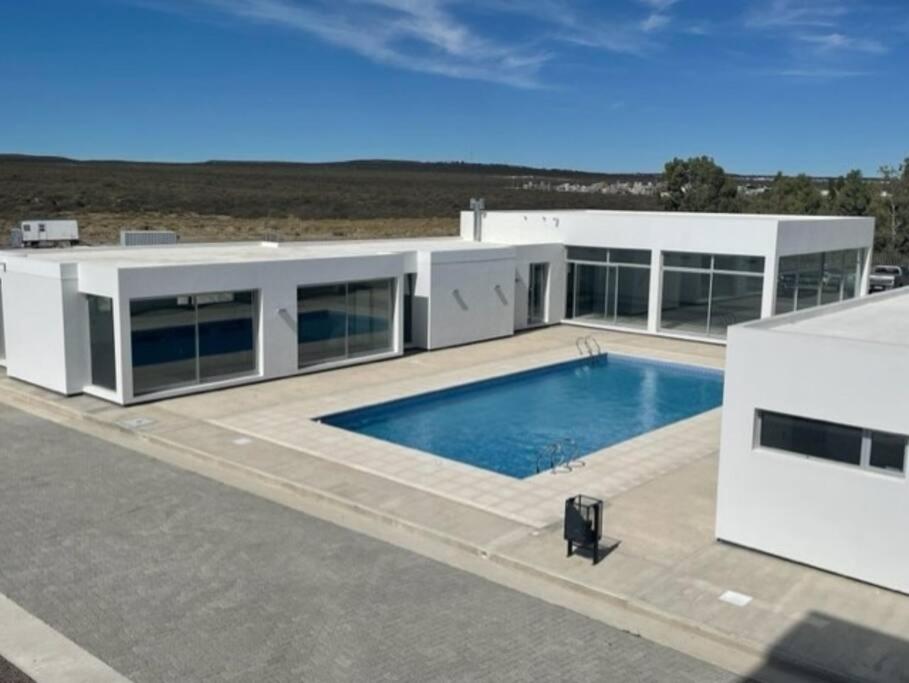 Departamento Nuevo- Piscina Techada- Climatizada - Confort y Calidad a metros del mar