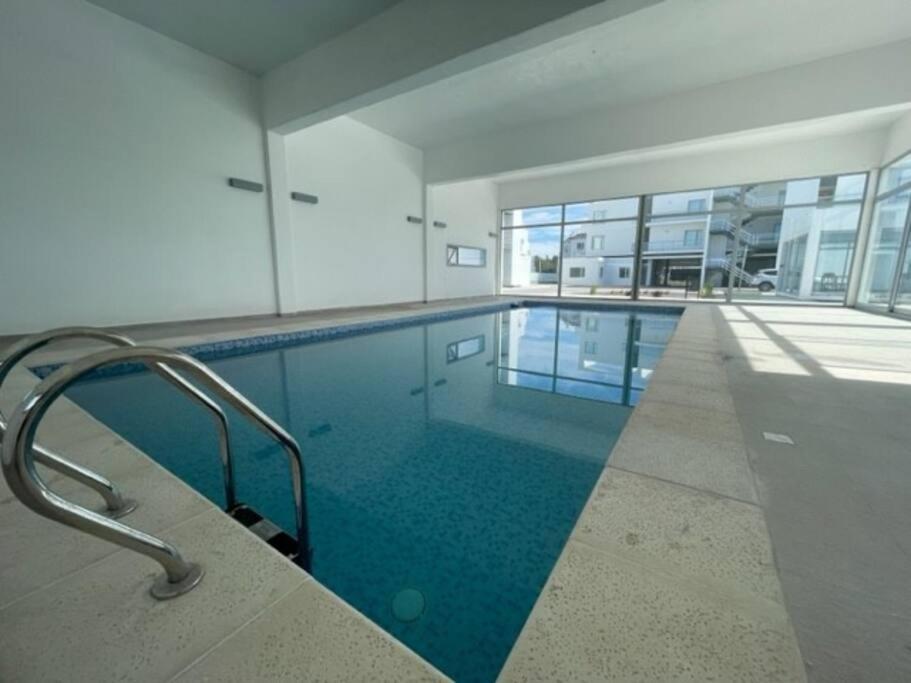 Departamento Nuevo- Piscina Techada- Climatizada - Confort y Calidad a metros del mar
