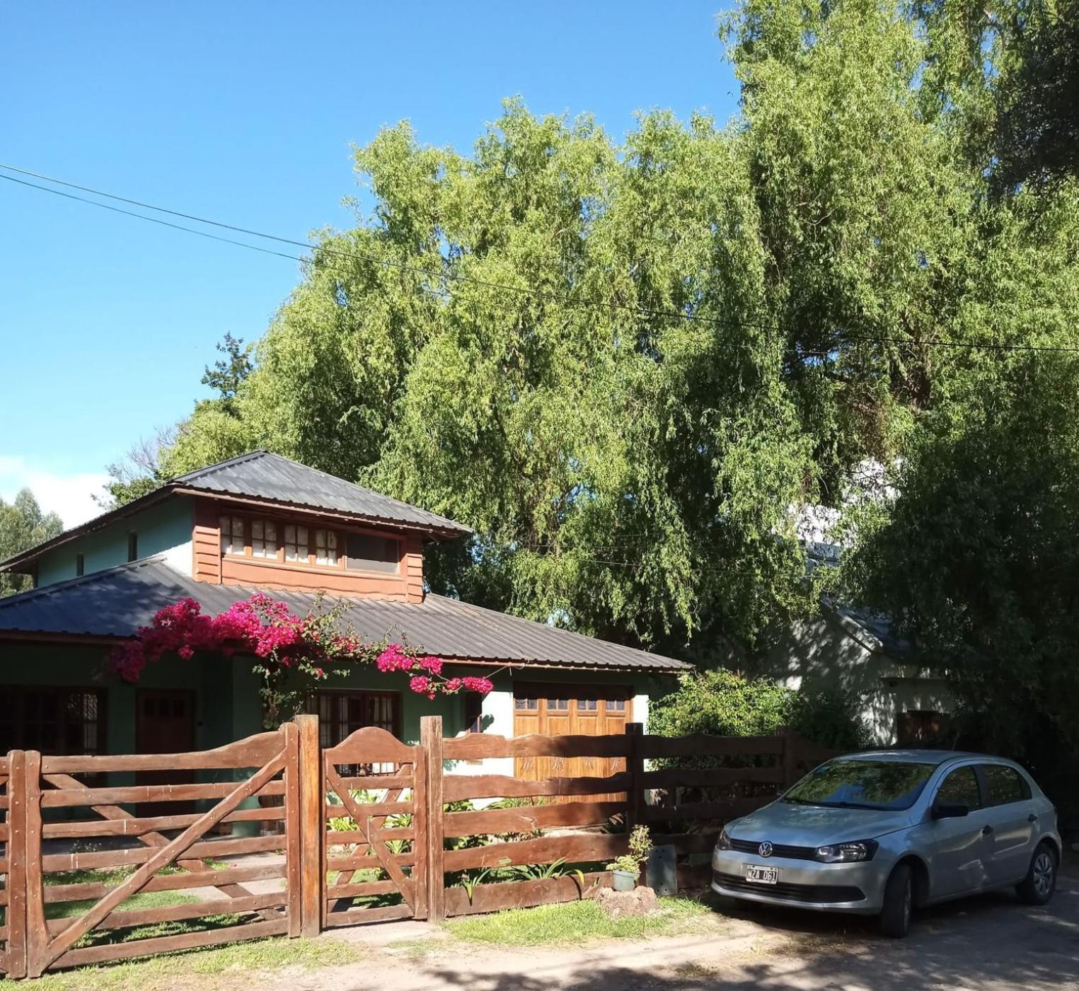 ENCANTO DEL BOSQUE Casa Bosque Peralta Ramos