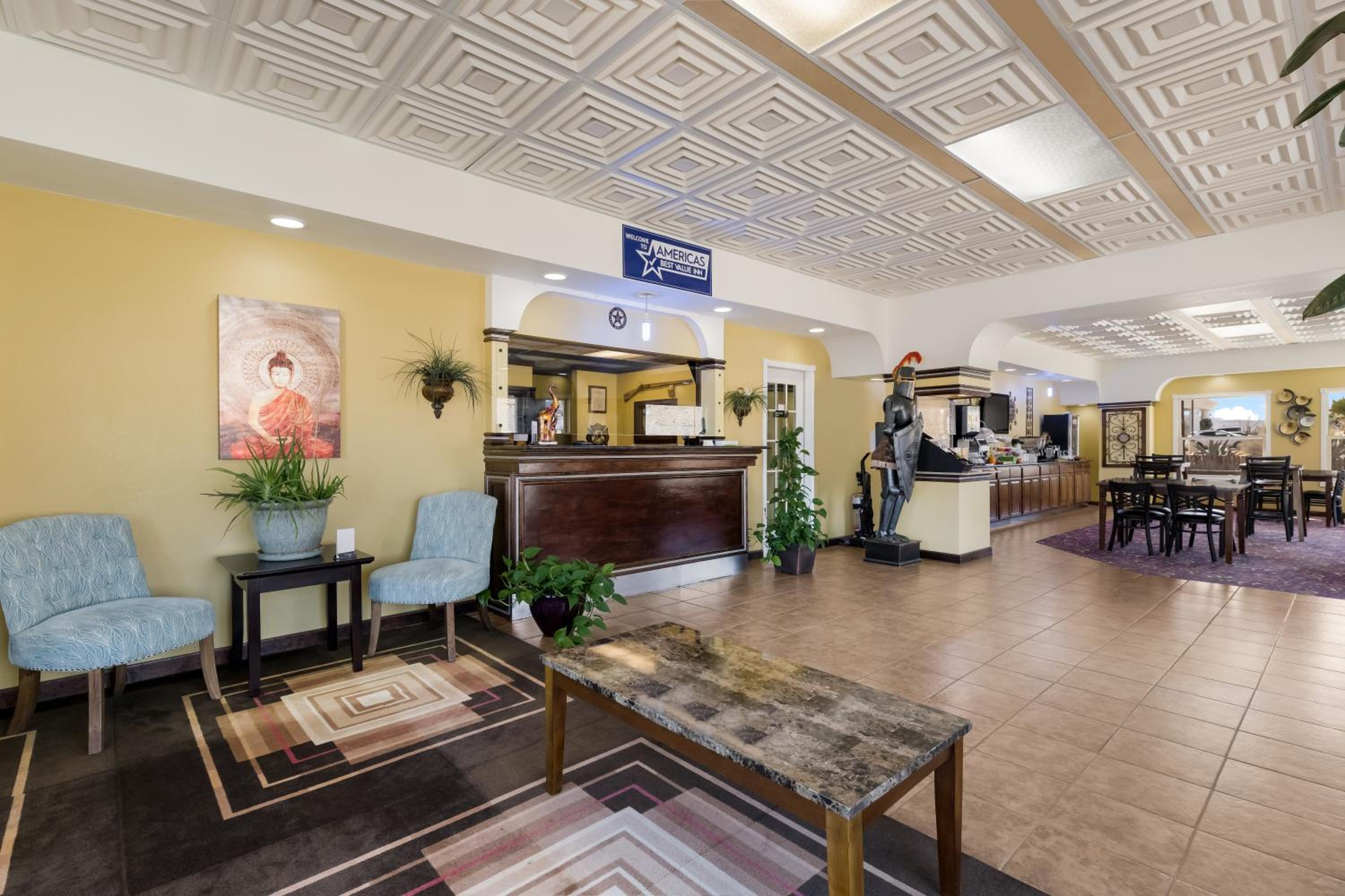 Alpine Vacations - Americas Best Value Inn Alpine - Property Image 5