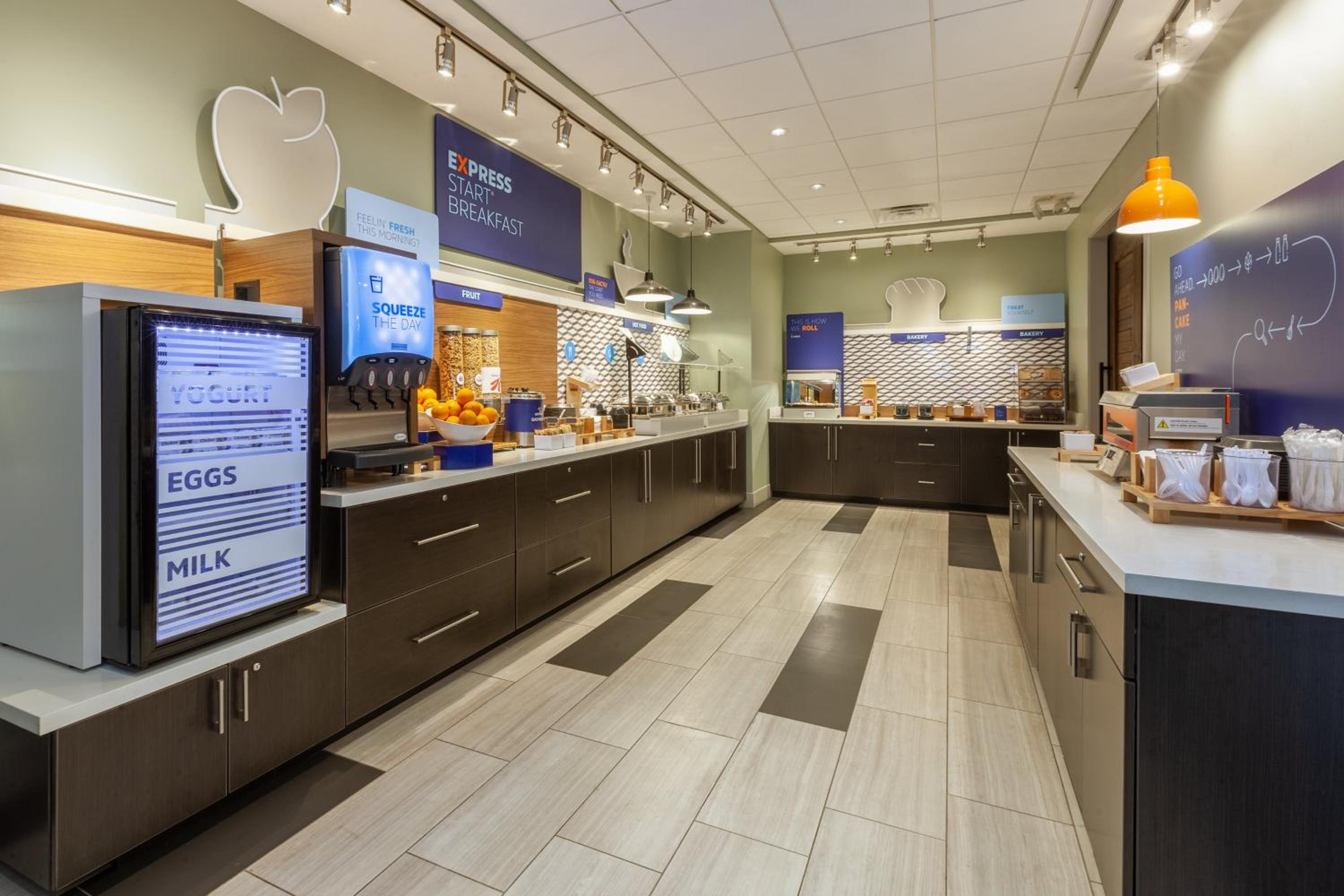 Brunswick Vacations - Holiday Inn Express Suites Brunswick-Harpers Ferry Area, an IHG Hotel - Property Image 70