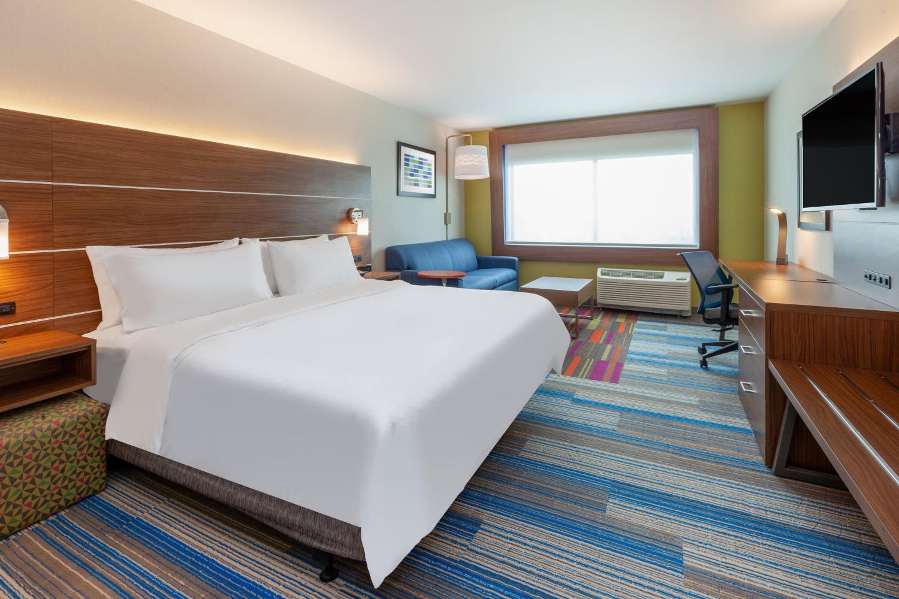 Brunswick Vacations - Holiday Inn Express Suites Brunswick-Harpers Ferry Area, an IHG Hotel - Property Image 24