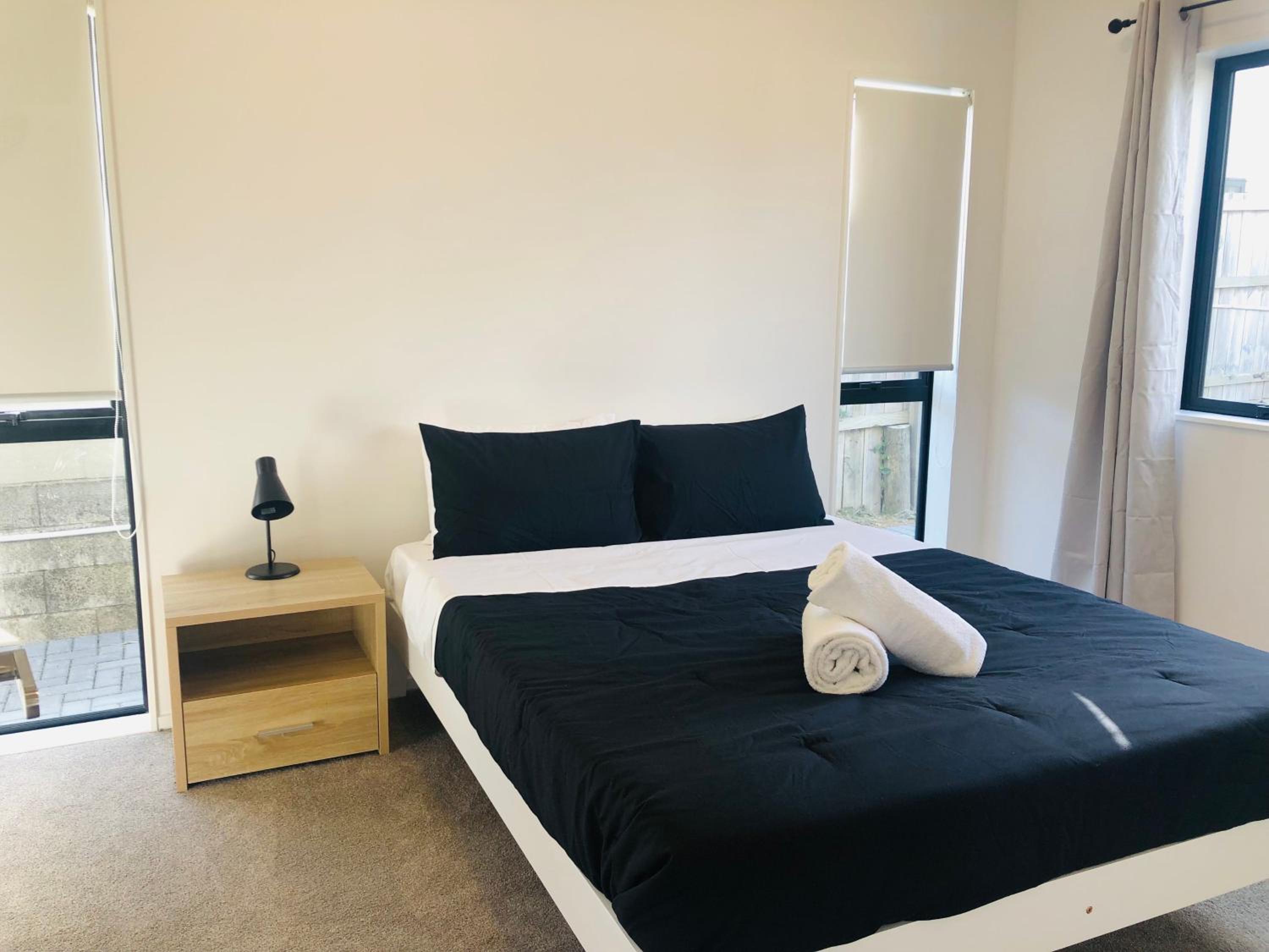 Cozy Brand New Townhouse 24 view 5