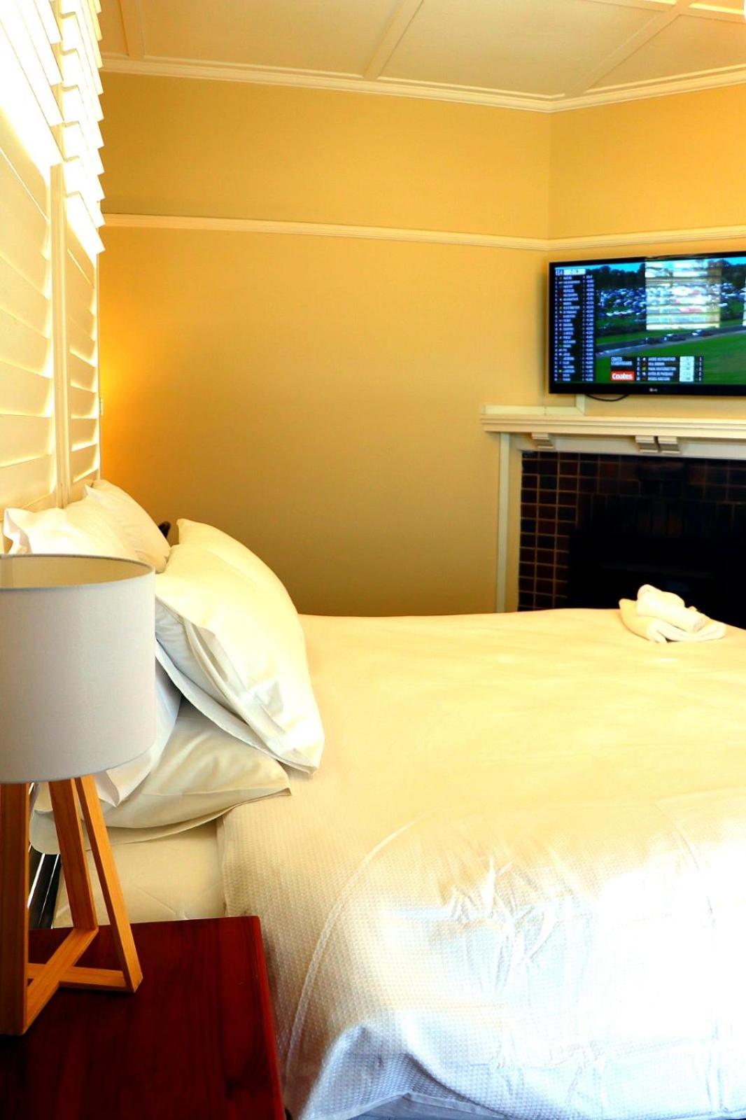 Palace Hotel Mortlake Sydney