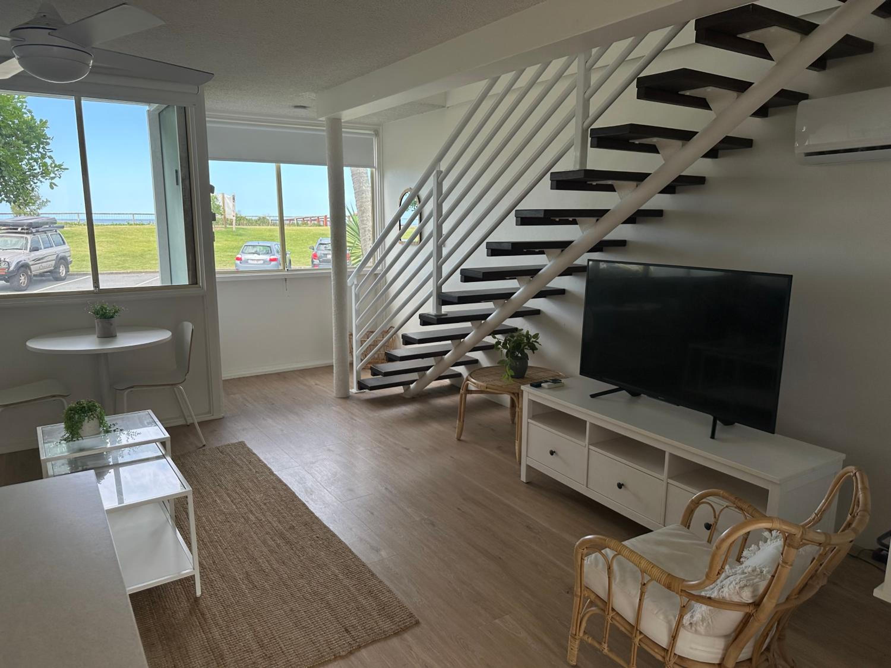 Nalu - Hosted by Burleigh Letting
