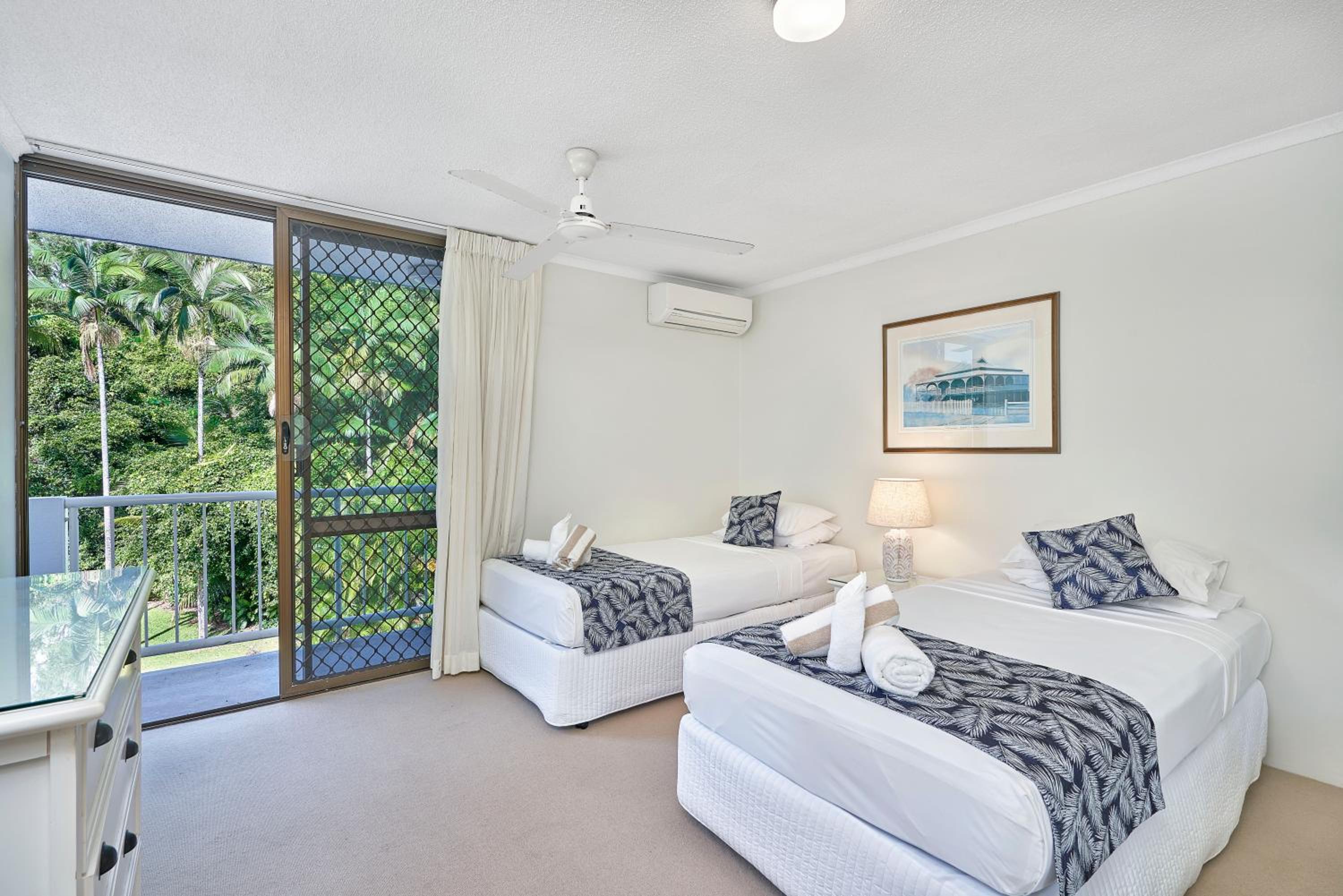 Private Argosy Apartment