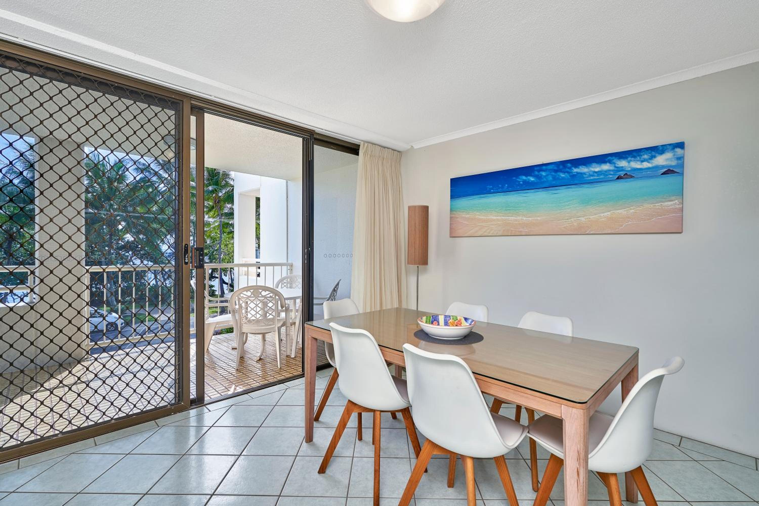 Private Argosy Apartment