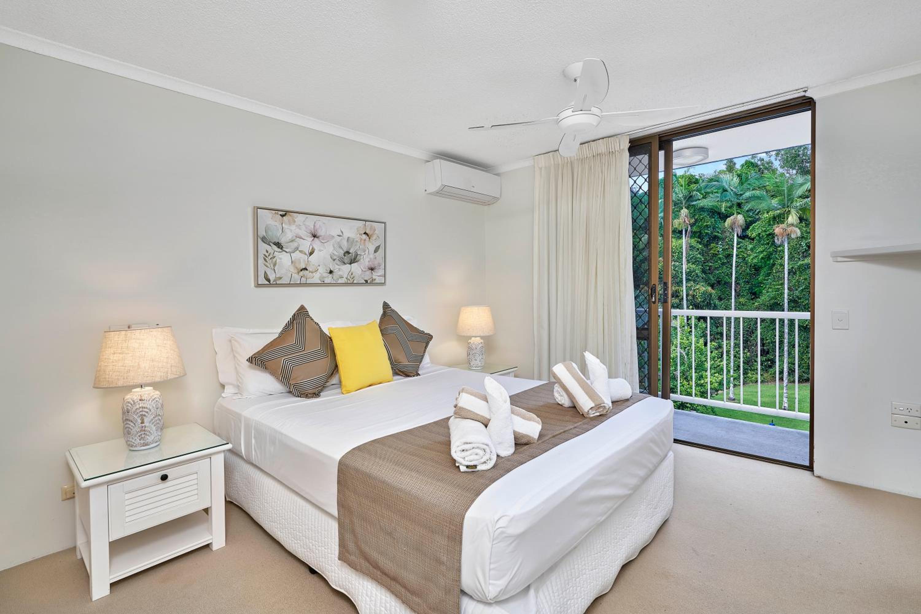 Private Argosy Apartment