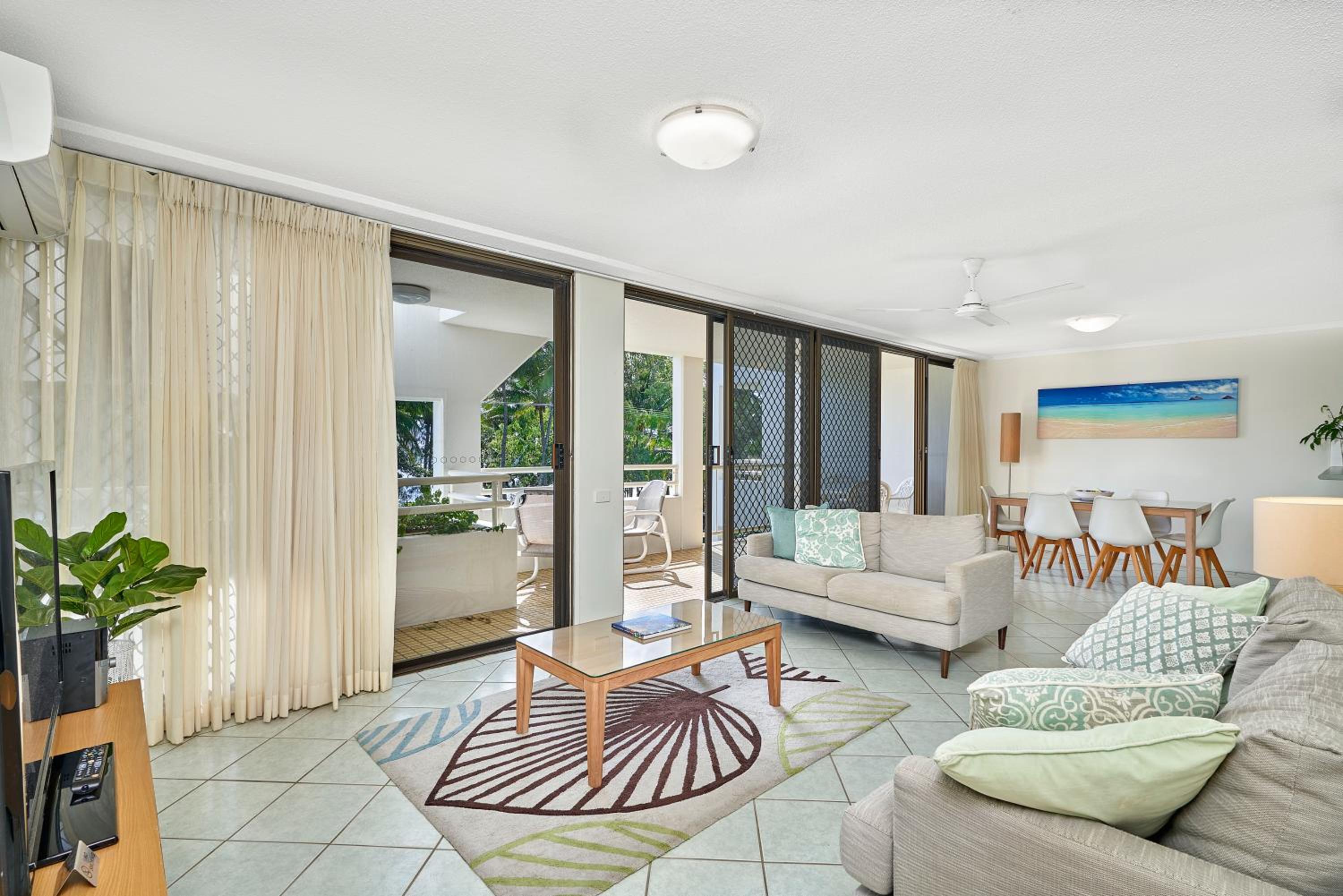 Private Argosy Apartment