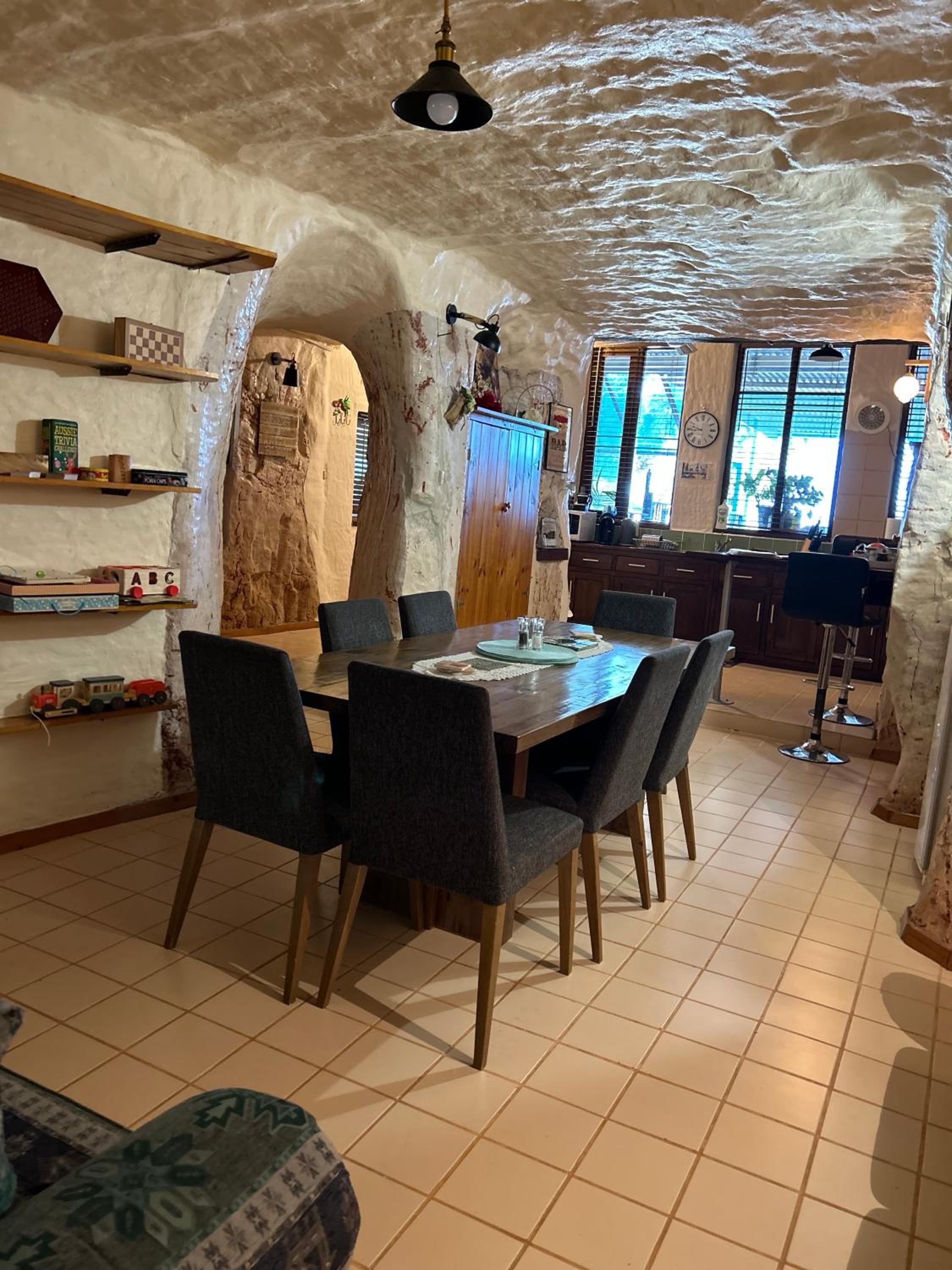 Dinky Di's Dugout