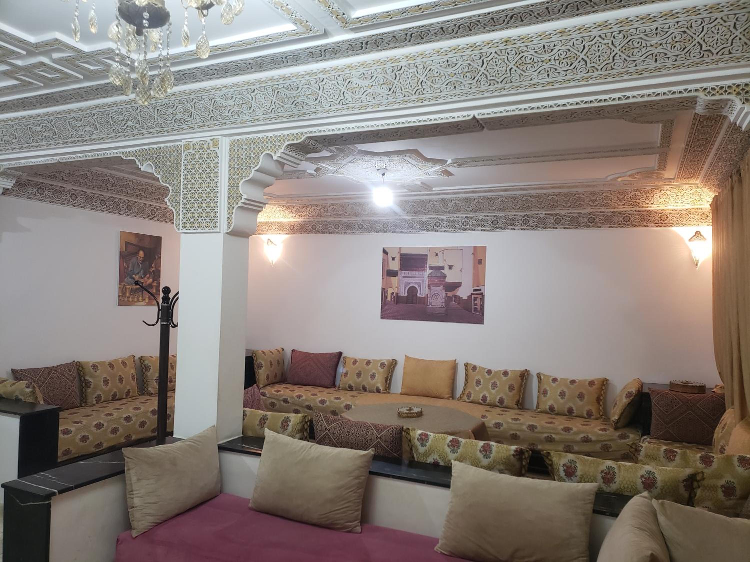 lounge